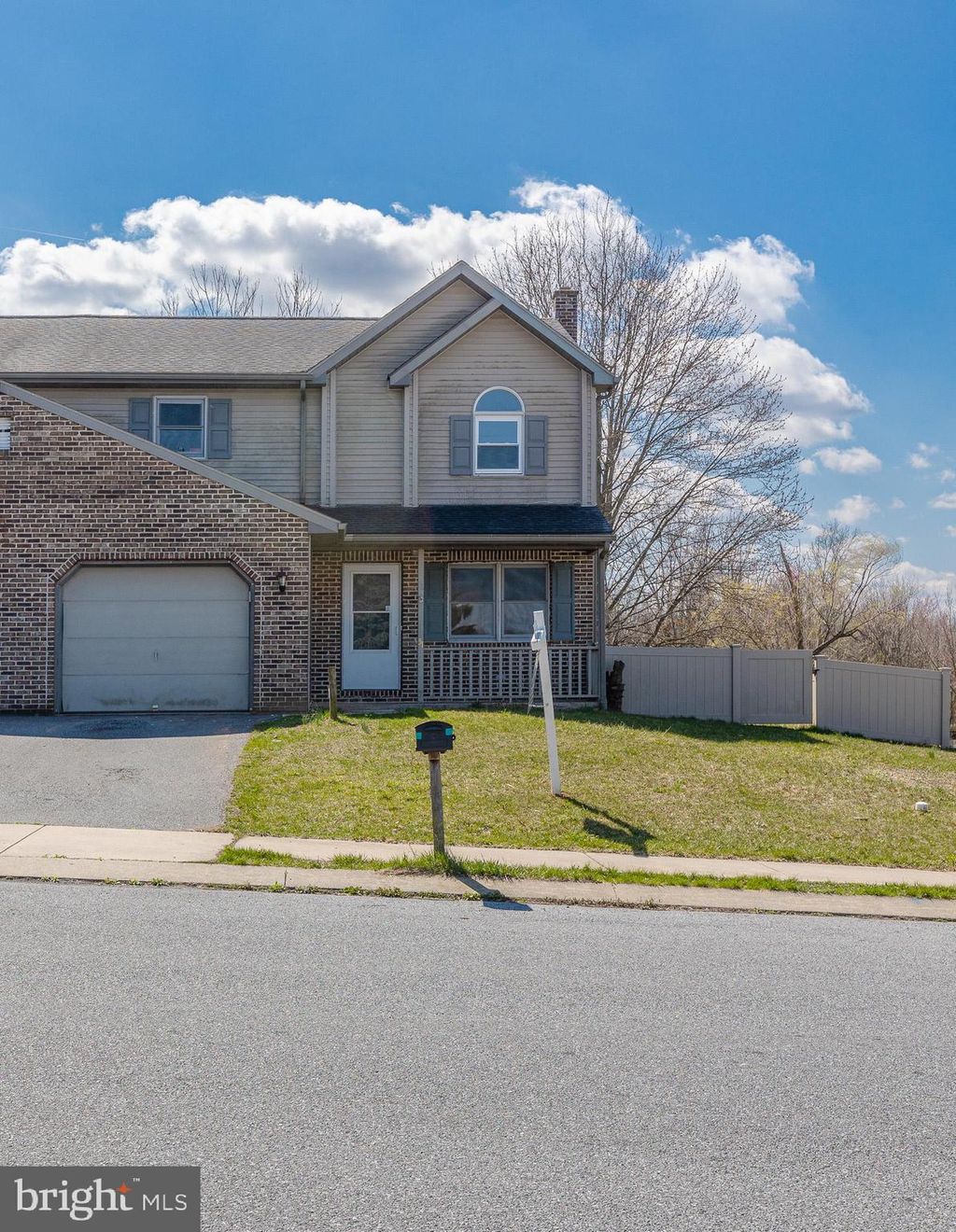 Photo of 51 RED STONE CIR, REINHOLDS, PA 17569 (MLS # PALA2031970)