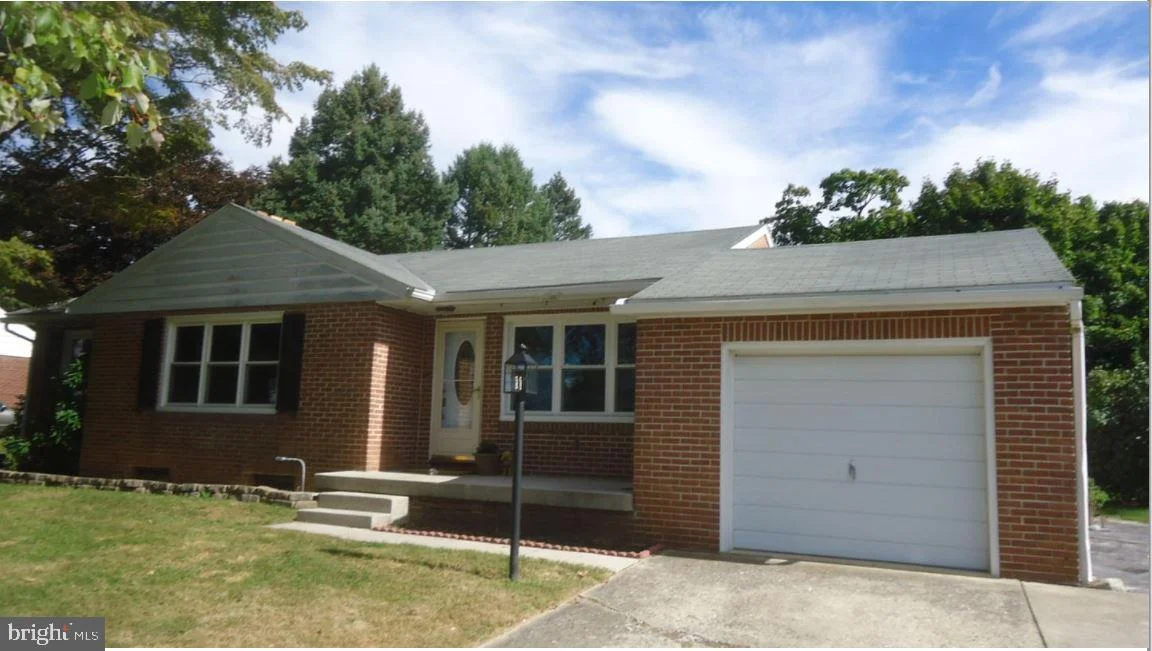 216 Park Heights Boulevard, Hanover, PA 17331