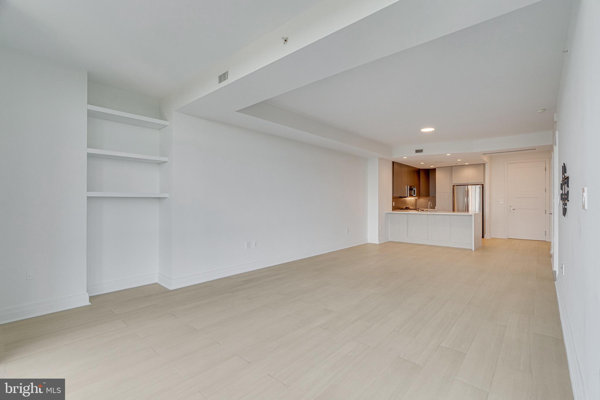 8220 CRESTWOOD HEIGHTS DRIVE 1614