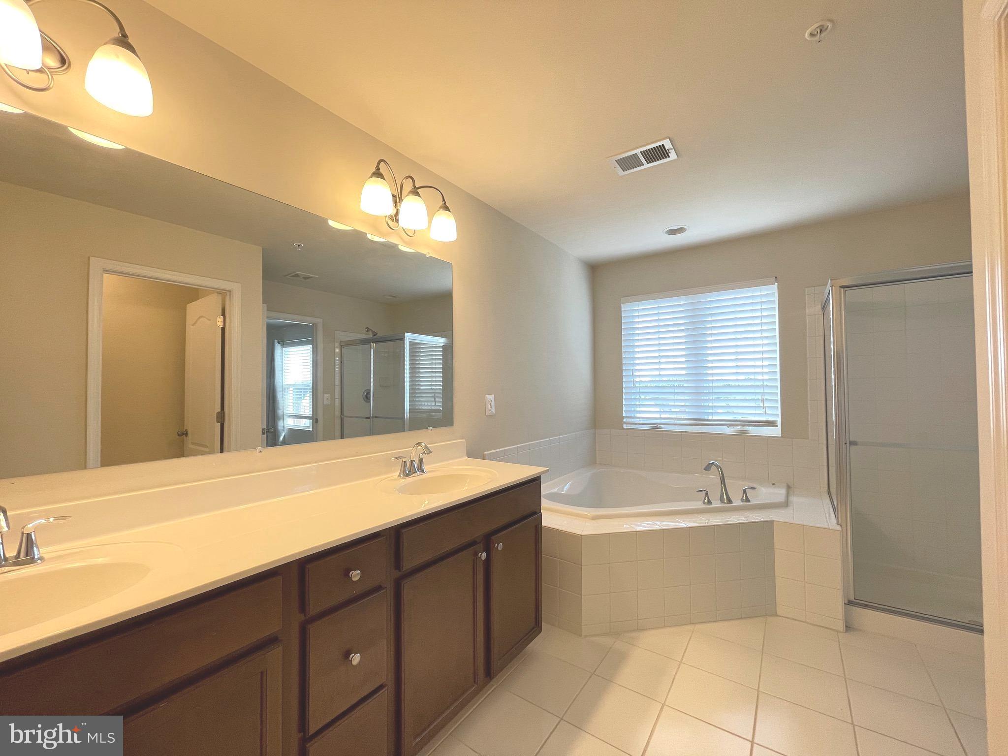 FIELDSTONE PRESERVE - Residential Lease