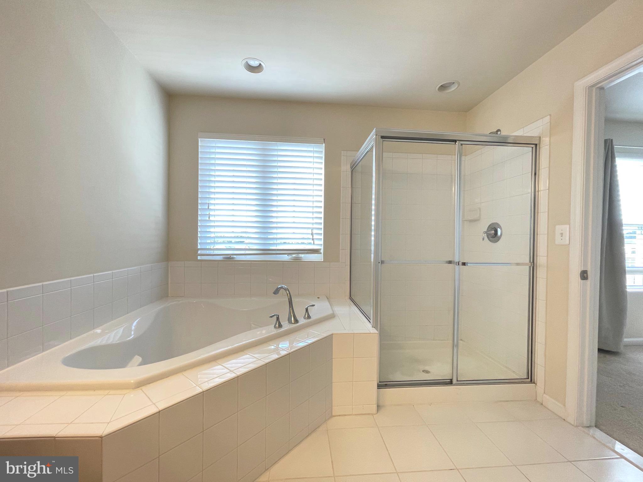 FIELDSTONE PRESERVE - Residential Lease