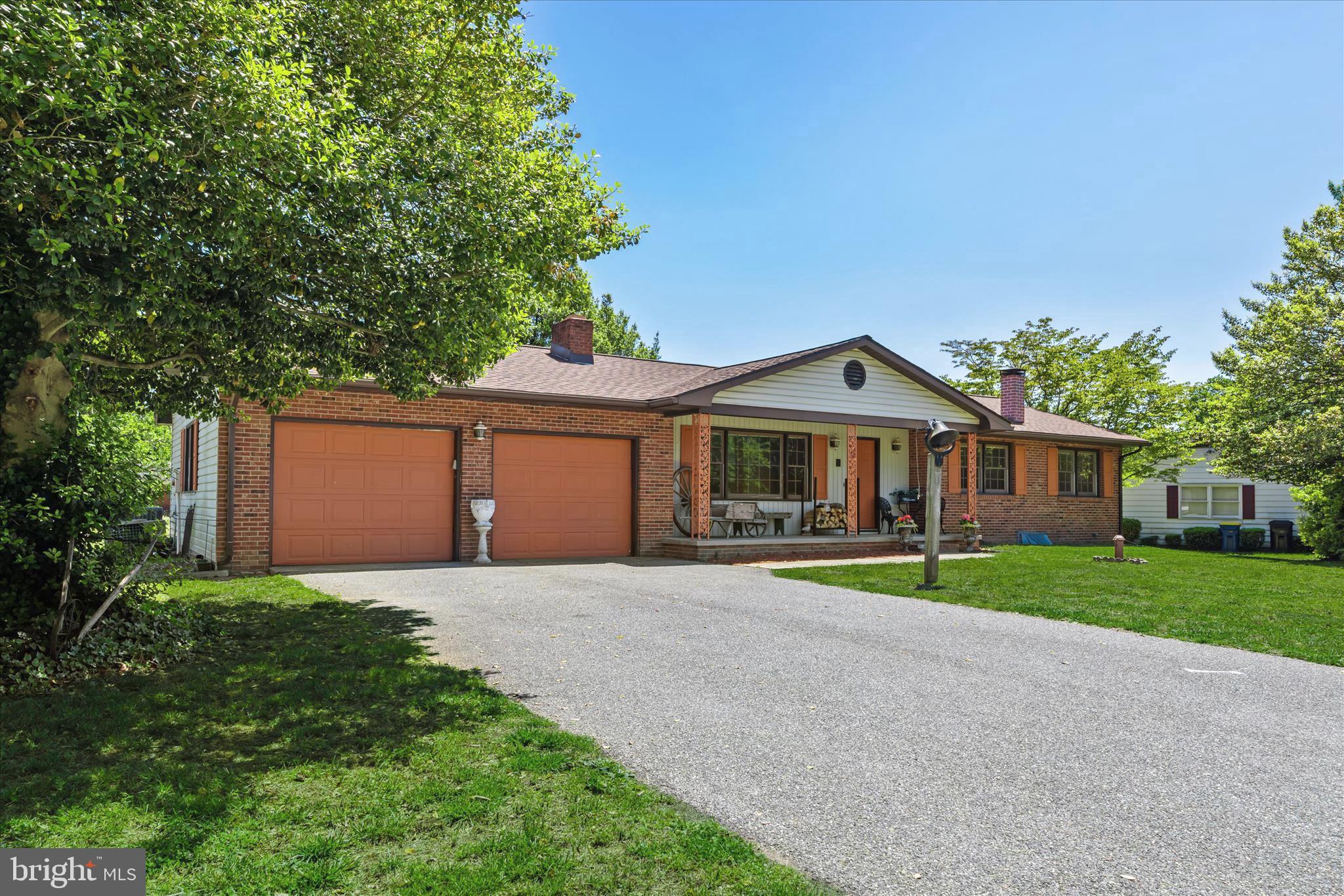 25 MEADOW GLEN DRIVE