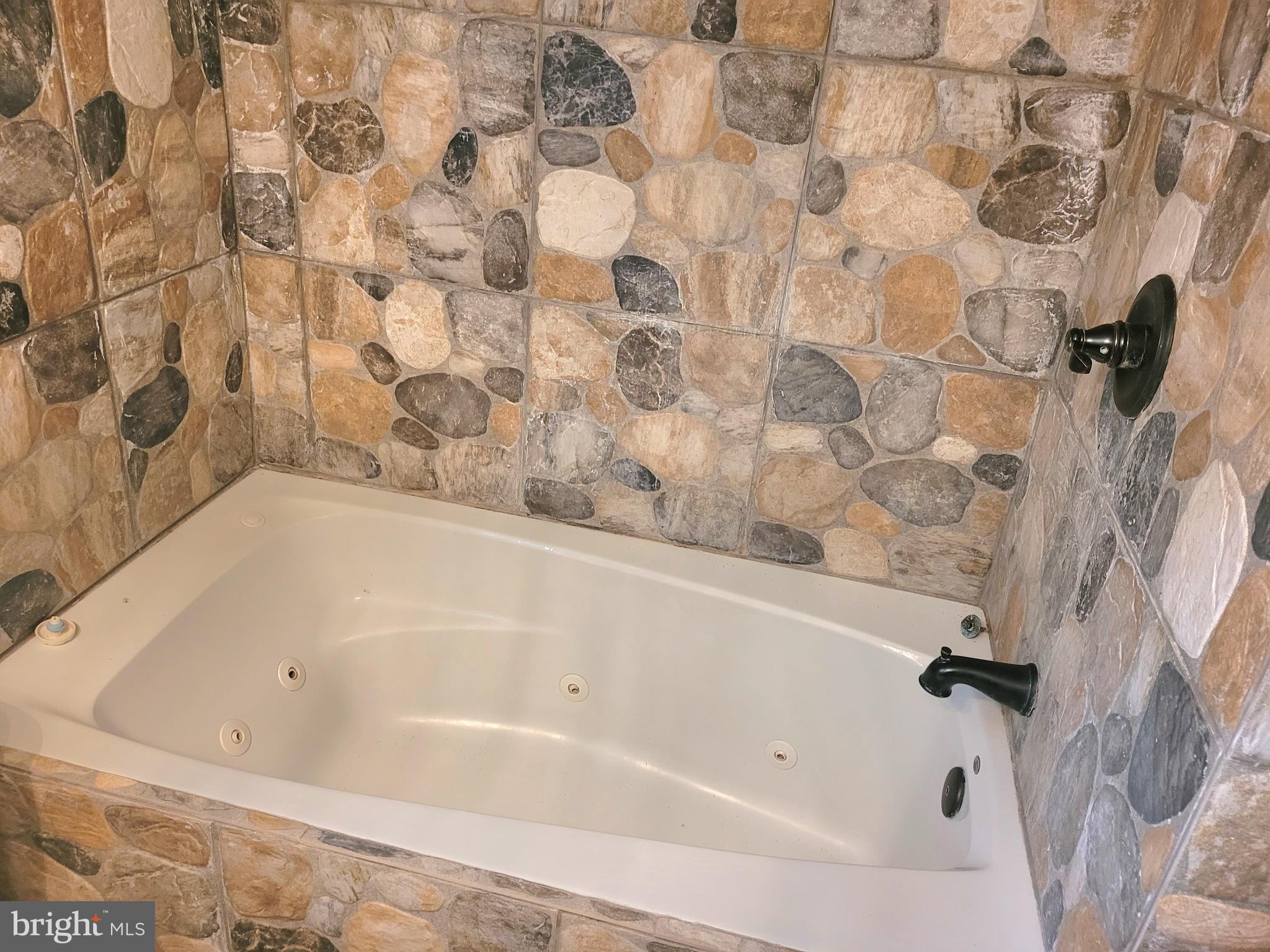 RODNEY VIL - Residential