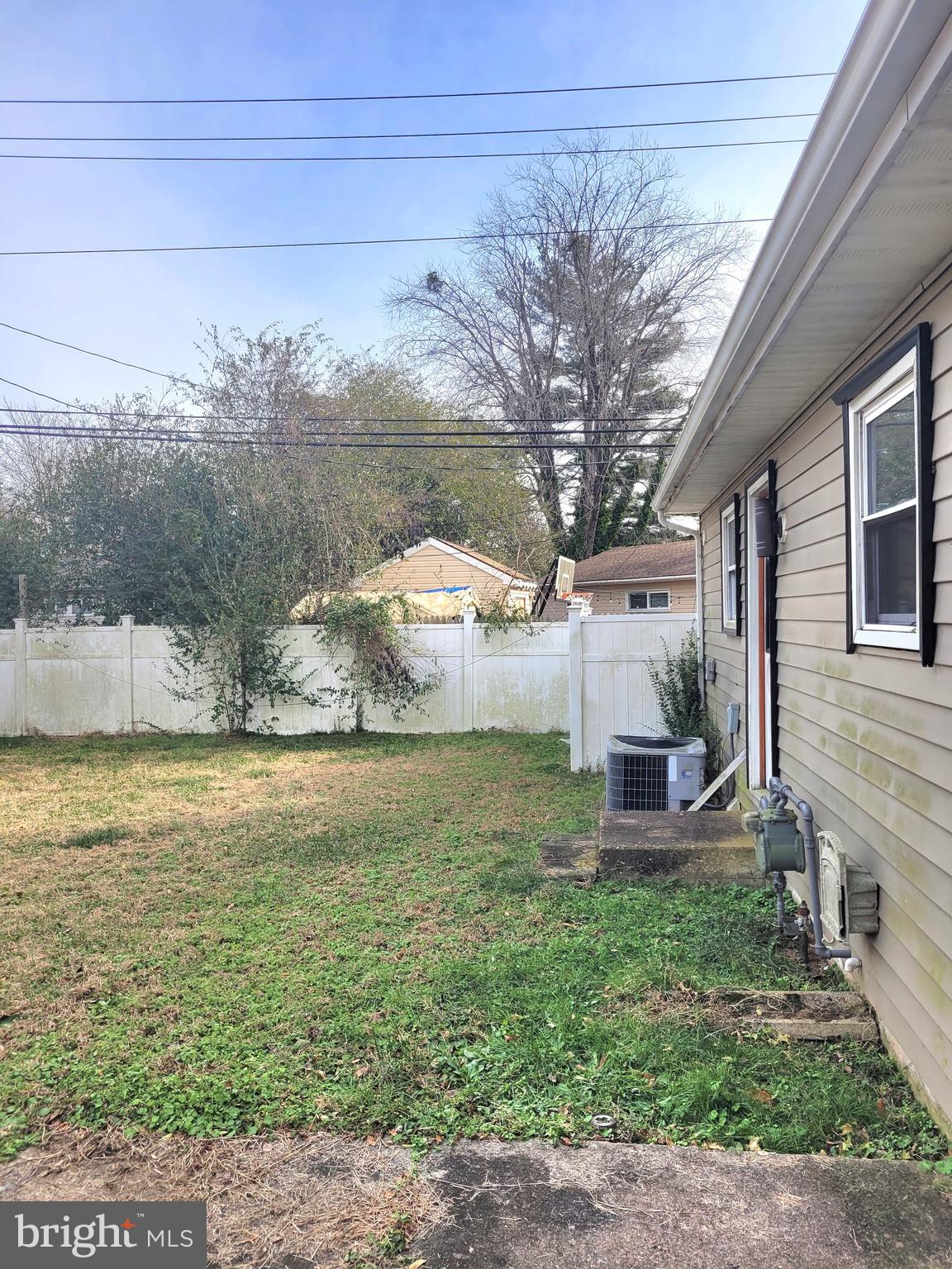 RODNEY VIL - Residential