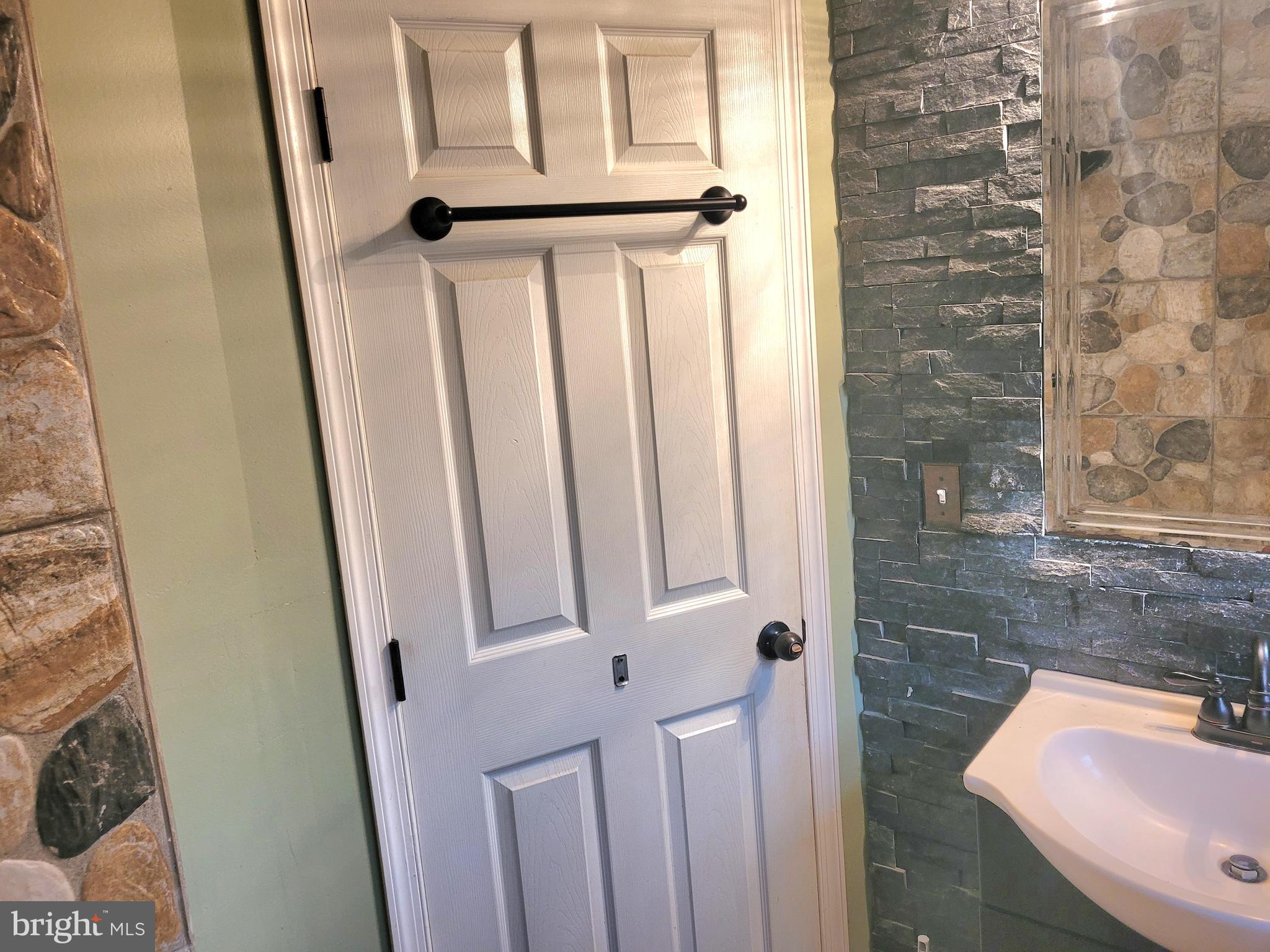 RODNEY VIL - Residential