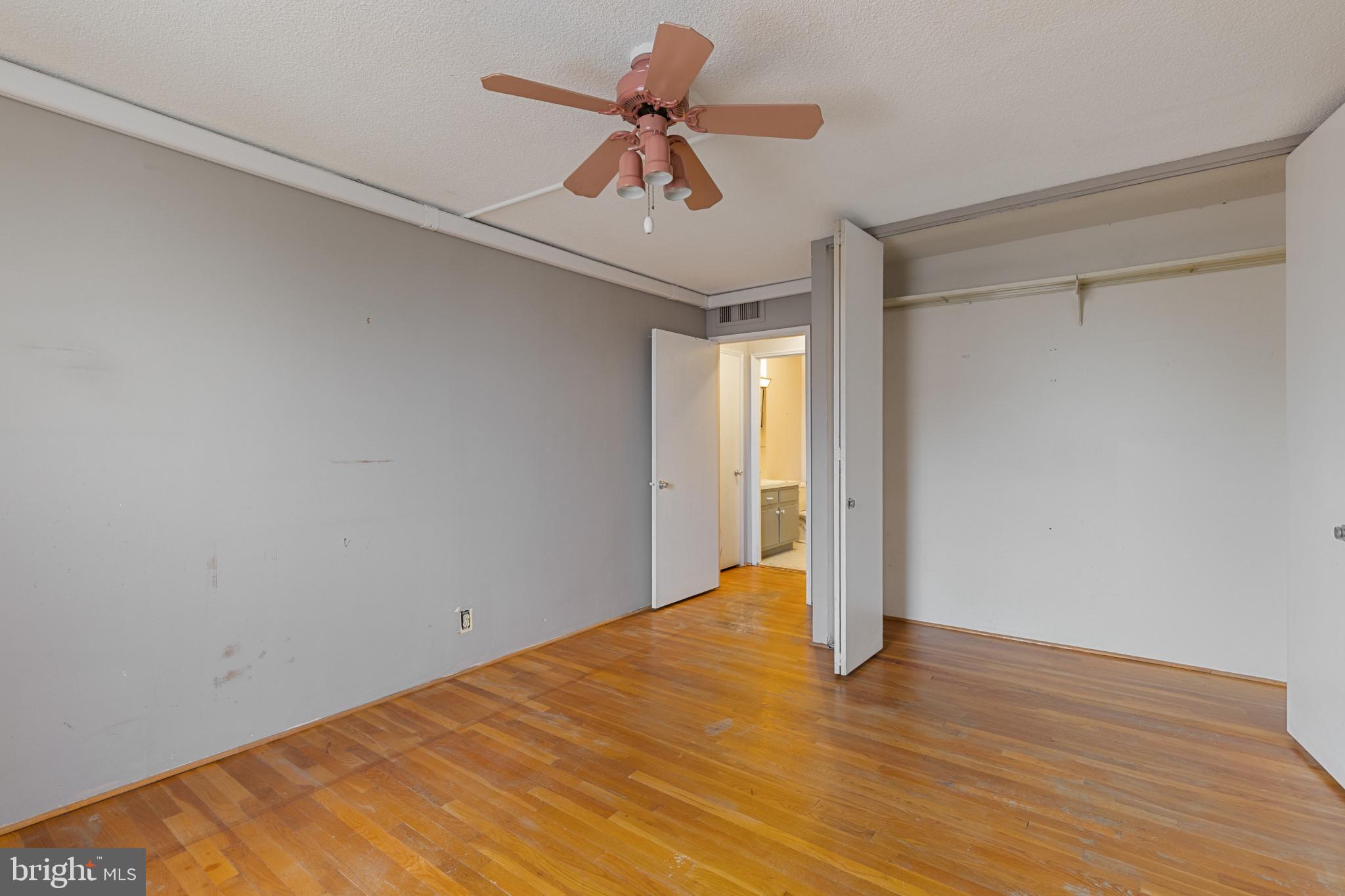 MOUNT VERNON - Residential