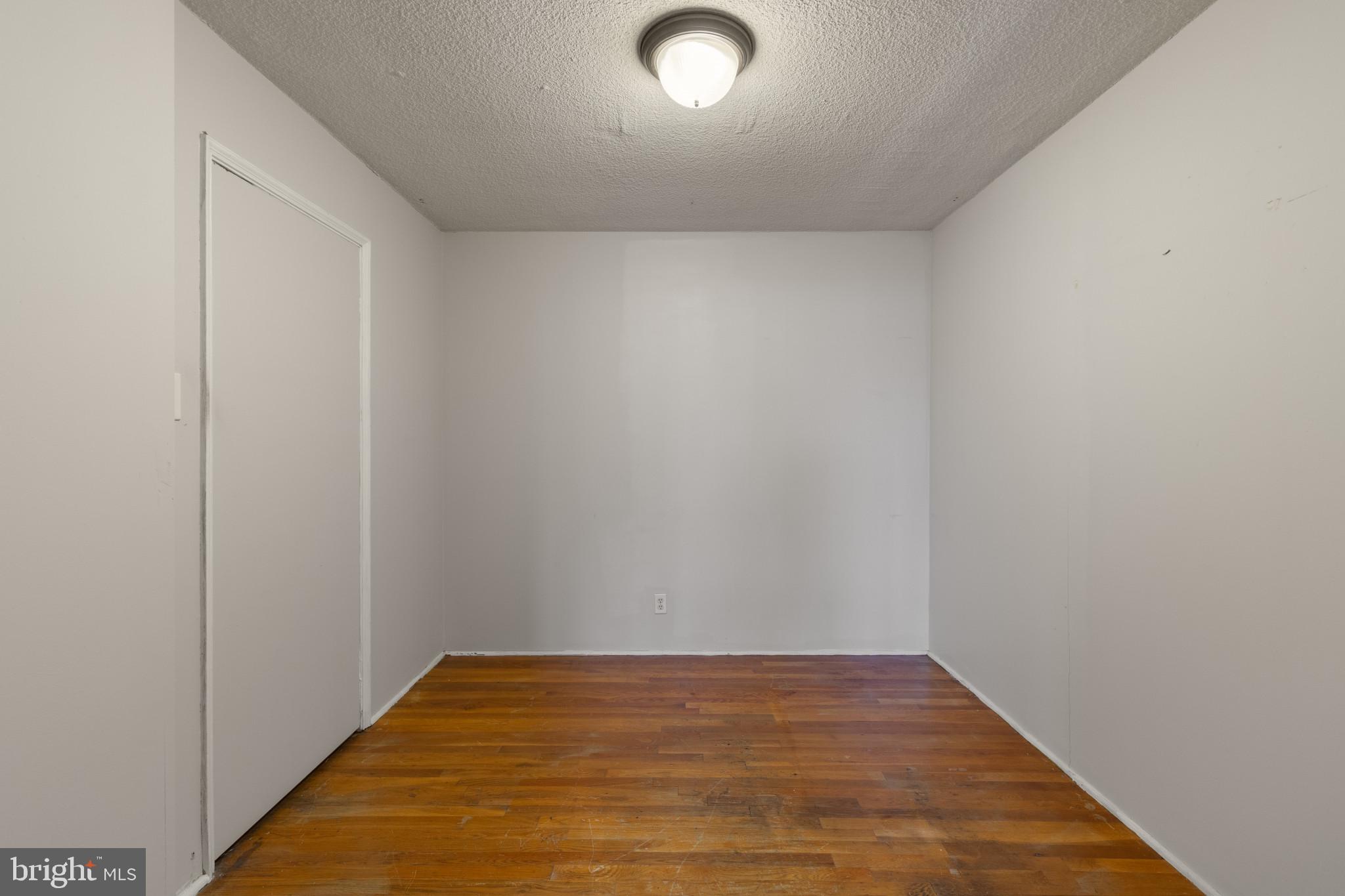 MOUNT VERNON - Residential