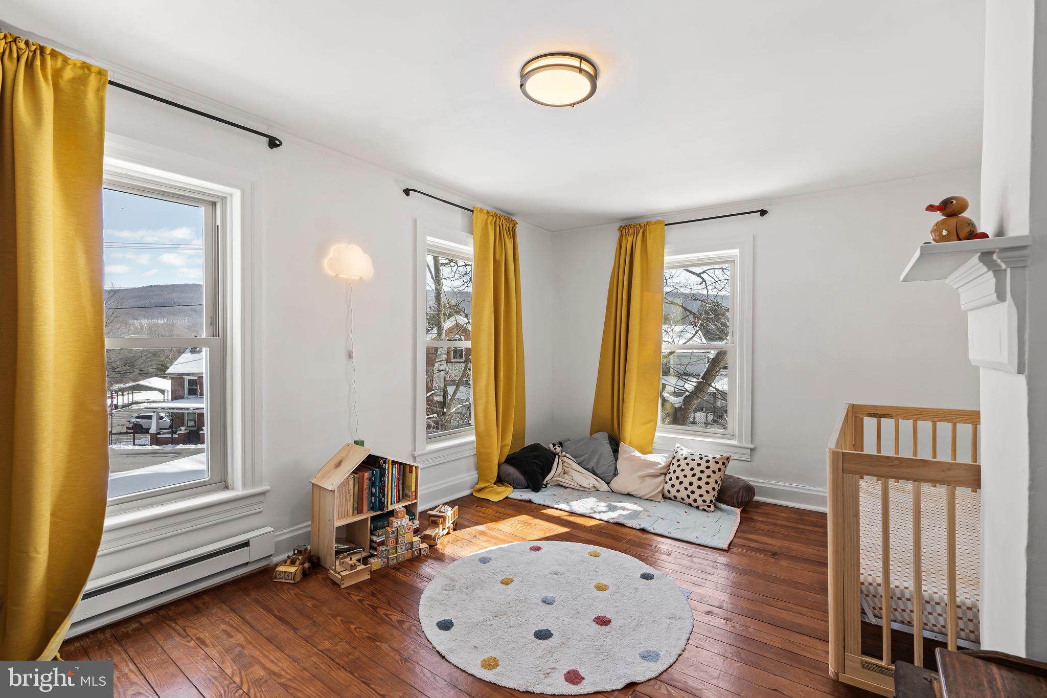 ROHRERSVILLE - Residential