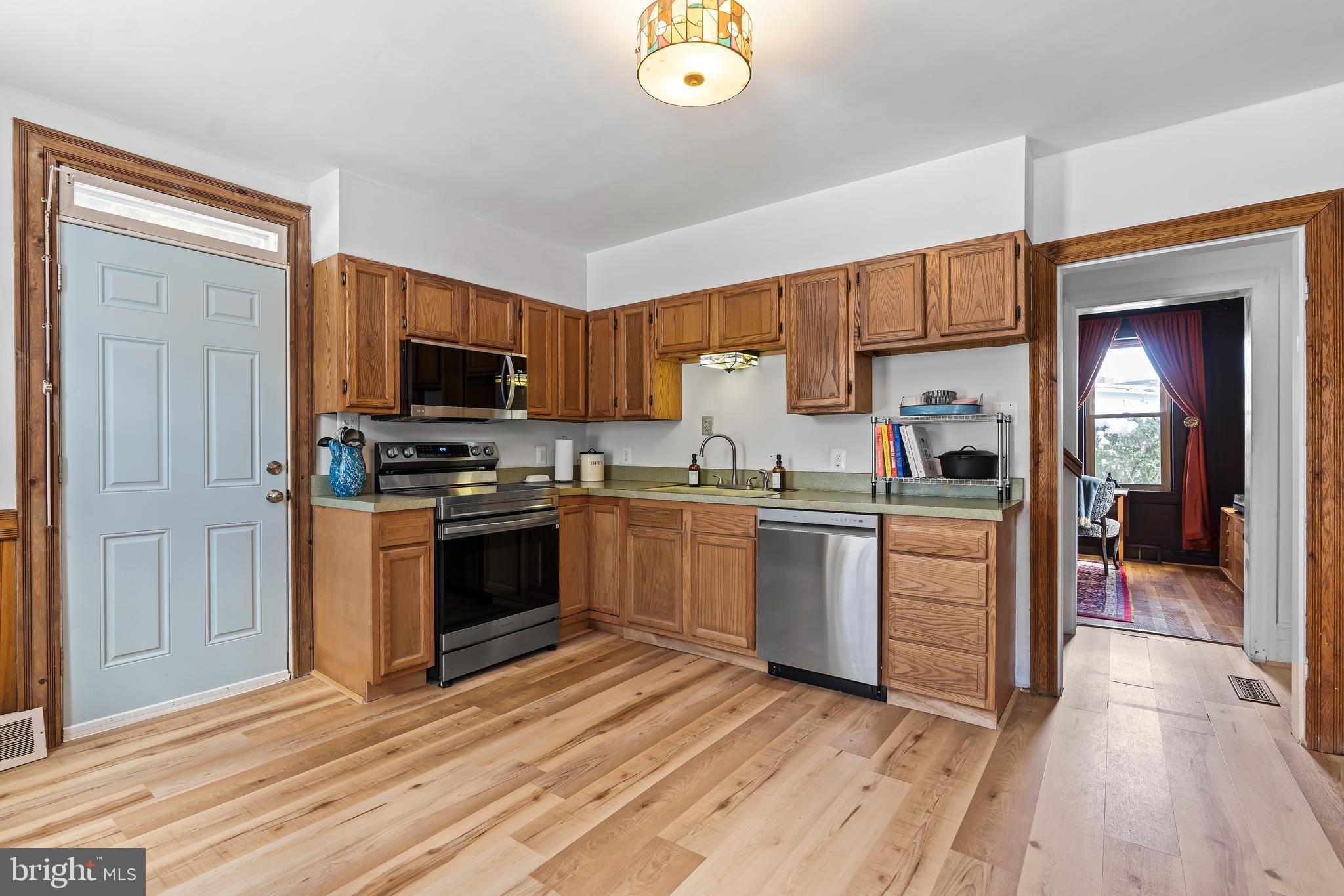 ROHRERSVILLE - Residential