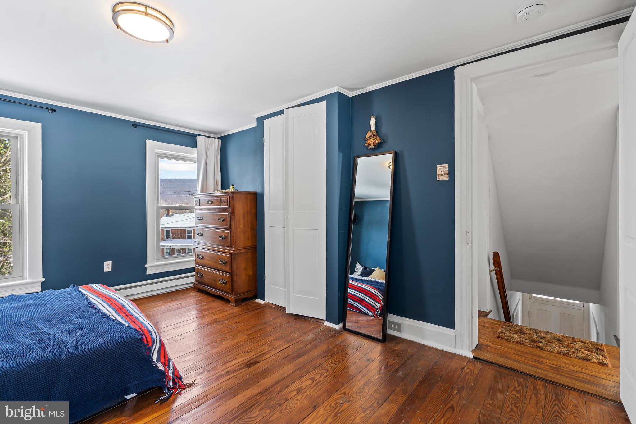 ROHRERSVILLE - Residential