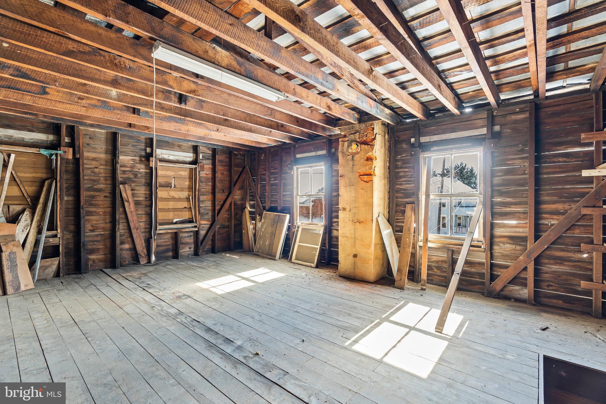 ROHRERSVILLE - Residential