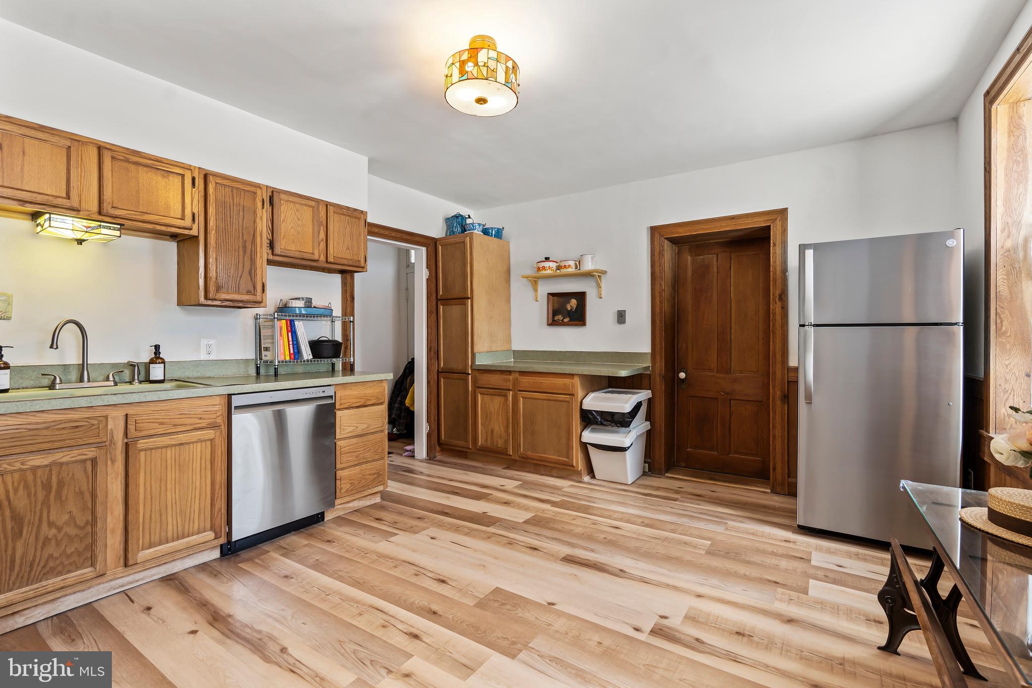 ROHRERSVILLE - Residential