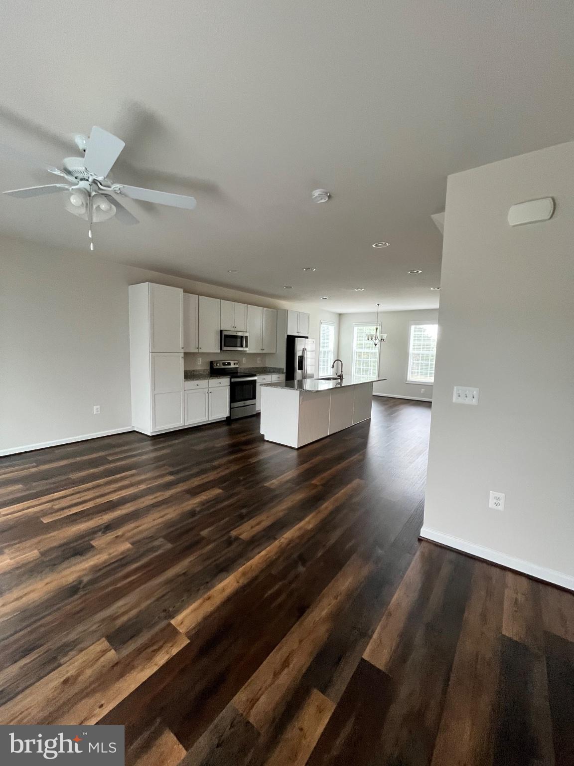 12103 BOWLING FARM COURT