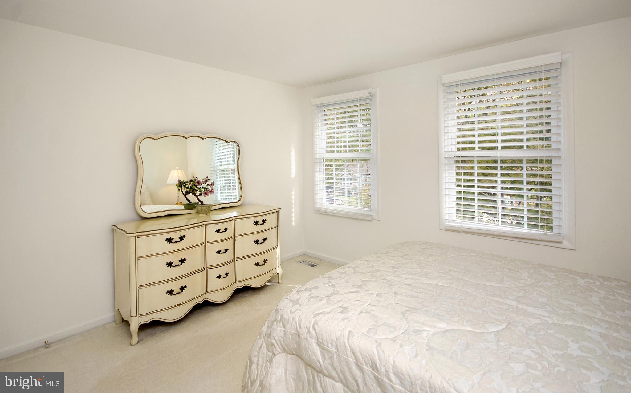 SPRINGDALE - Residential Lease