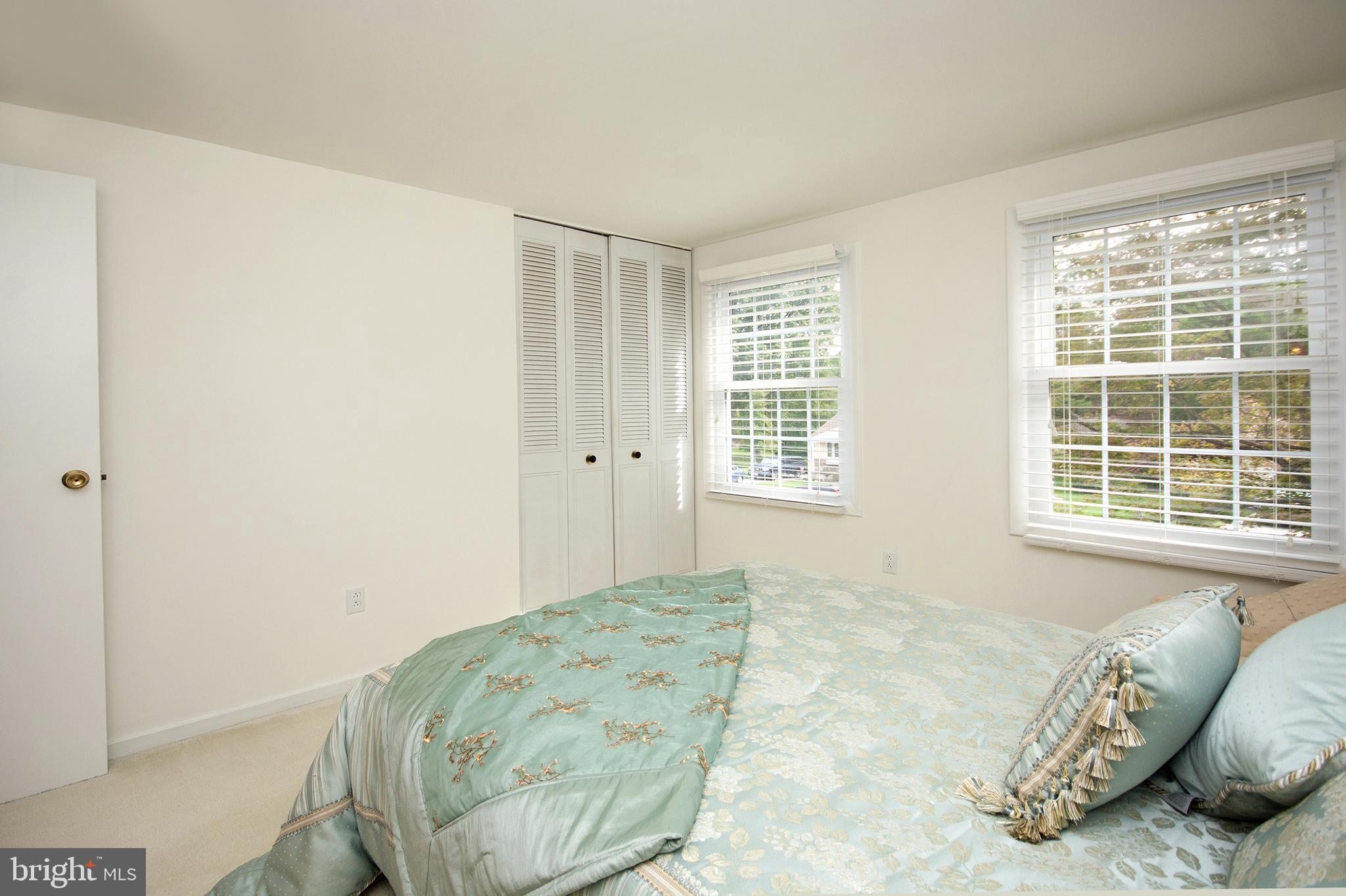 SPRINGDALE - Residential Lease