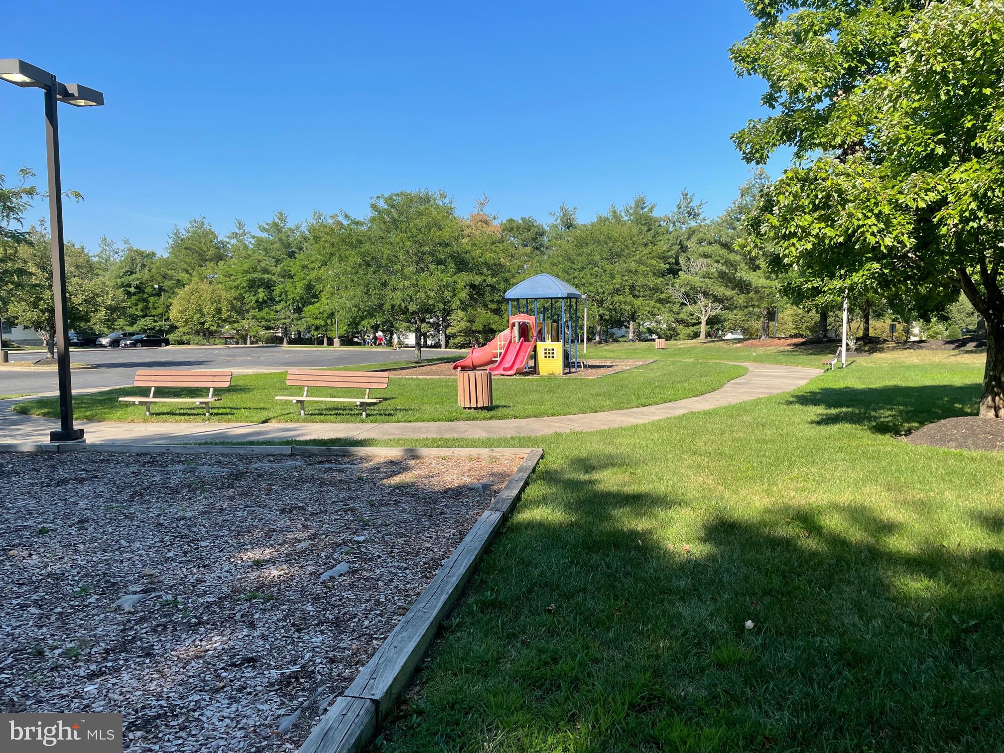 CHELTENHAM WOODS - Residential