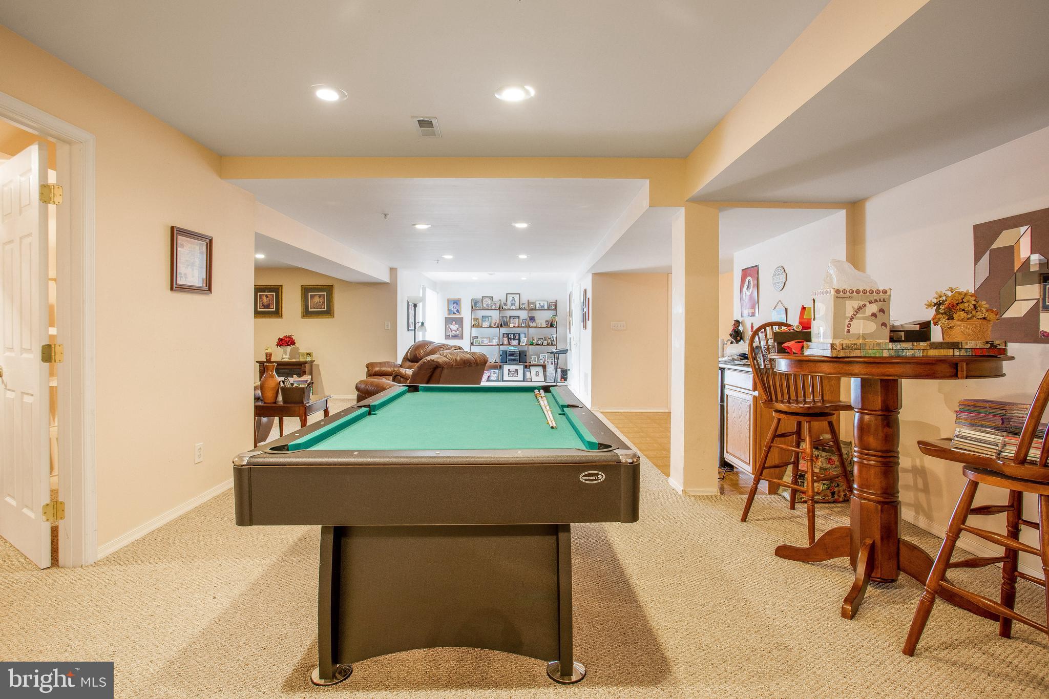 CHELTENHAM WOODS - Residential