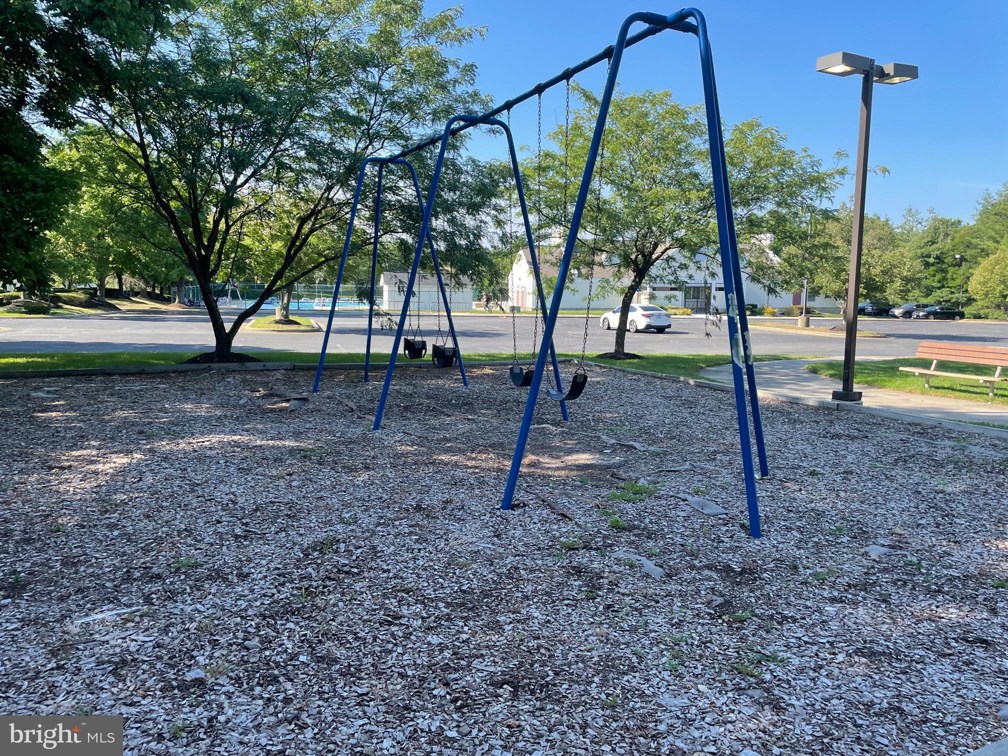 CHELTENHAM WOODS - Residential