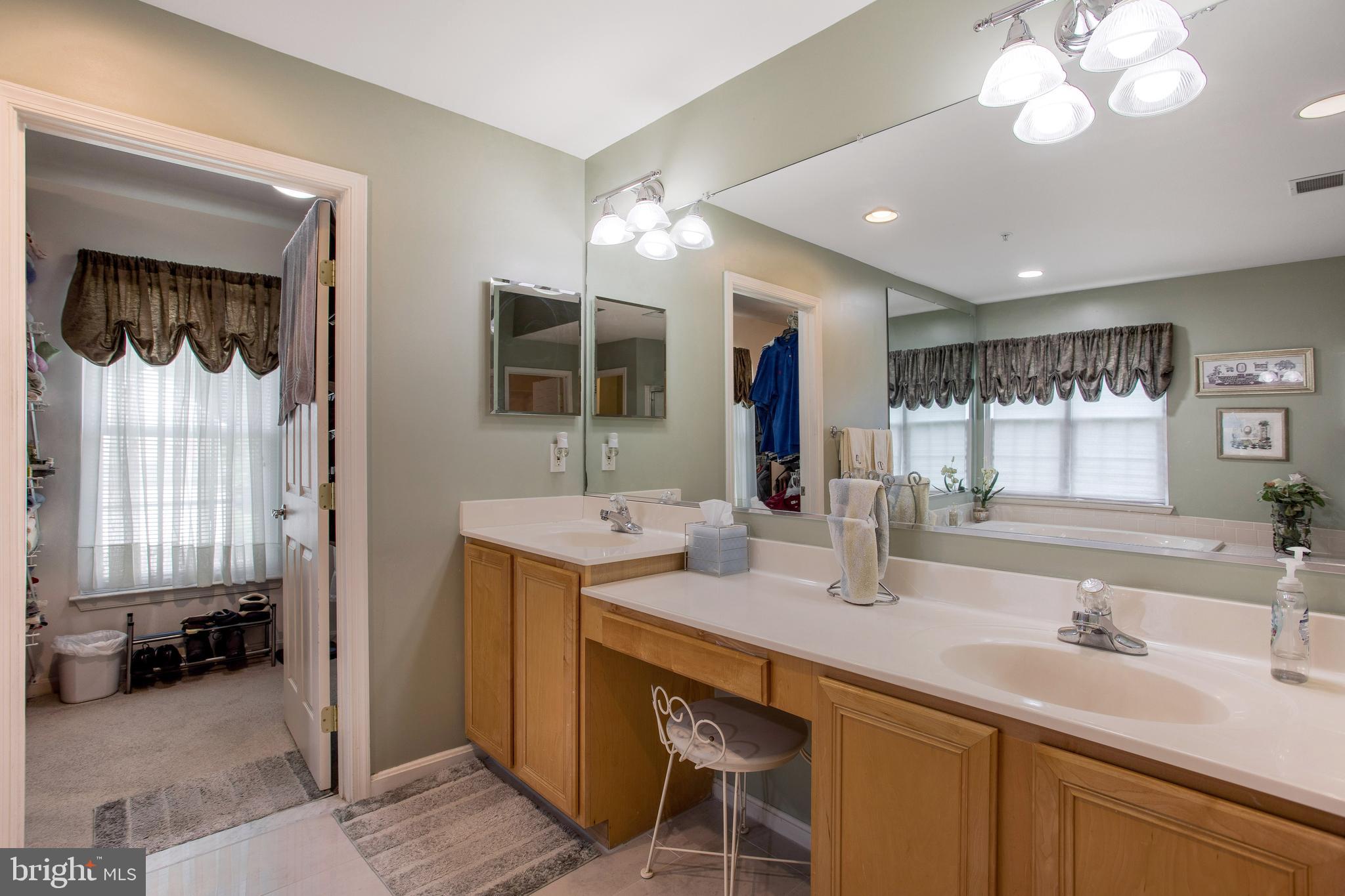 CHELTENHAM WOODS - Residential