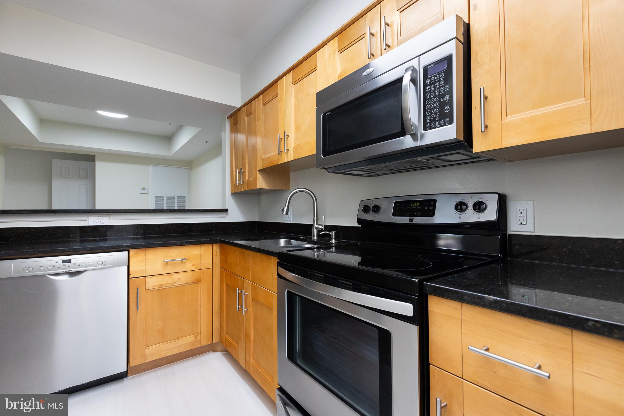 GABLES OF TUCKERMAN - Residential Lease