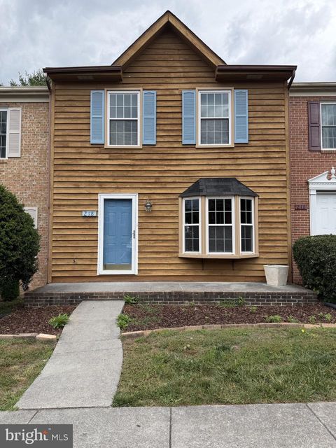Townhouse For Rent - 218 Tudor Drive<br/> Frederick County, WINCHESTER, VA 22603