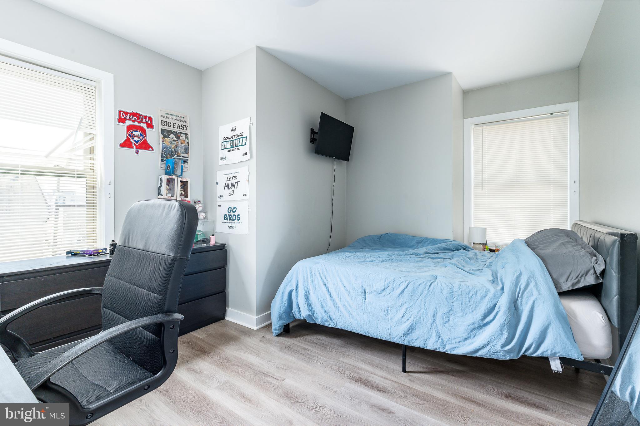 TEMPLE UNIVERSITY - Commercial Sale