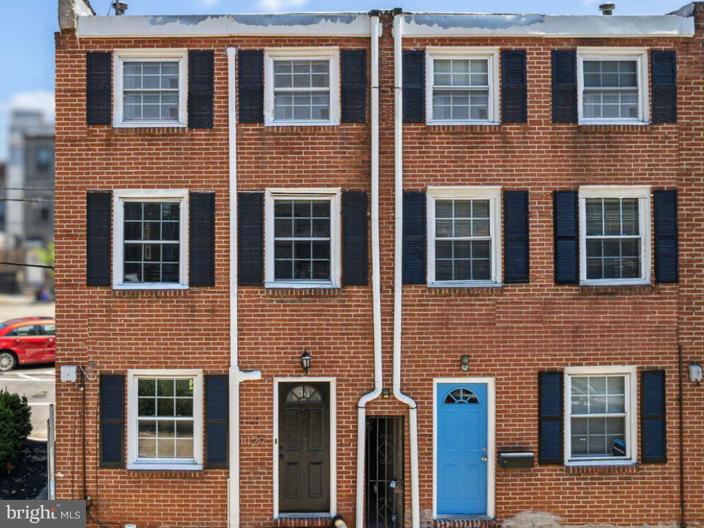 Welcome to 1129 N Lee Street, a beautifully updated trinity-style home nestled on a quiet block in the heart of one of Philadelphia’s most dynamic and culturally rich neighborhoods. This three-story single-family residence offers timeless charm with modern upgrades, making it a smart choice for homeowners and investors alike.
Step inside to find hardwood floors throughout, large windows that flood the space with natural light, and a newly renovated bathroom with stylish fixtures. The thoughtfully updated second-floor kitchen features sleek cabinetry, stone countertops, and a cozy breakfast nook—perfect for enjoying a quiet morning or entertaining guests.
The lower level offers a finished, flexible space ideal for a home gym, art studio, or additional living area, complete with a washer and dryer for added convenience. Enjoy year-round comfort with new ductless mini-split systems throughout the home.
Out back, you'll find a spacious patio—perfect for relaxing, gardening, or dining al fresco. Whether you're seeking a low-maintenance primary residence or a strong rental investment (comparable properties lease for approximately $1,900/month), this home delivers.
Located just steps from the Market-Frankford Line (EL) and minutes from I-95 and I-76, this property offers unbeatable access to the city and beyond. Enjoy proximity to nationally acclaimed restaurants, live music venues, boutique shops, and vibrant galleries—everything that makes Fishtown one of the most sought-after neighborhoods in Philadelphia.