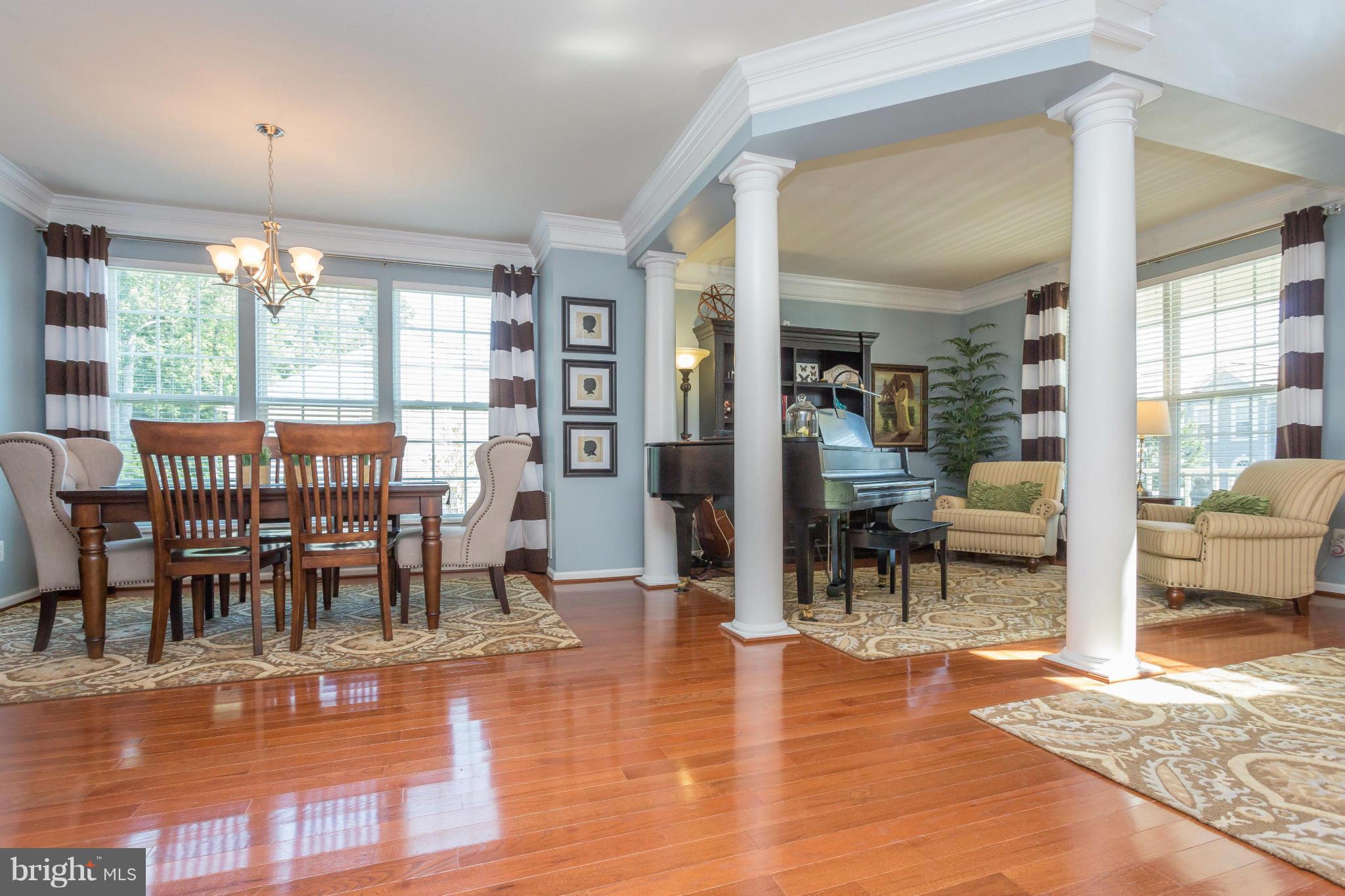 CARRIAGE HILL AT FALLS - Residential