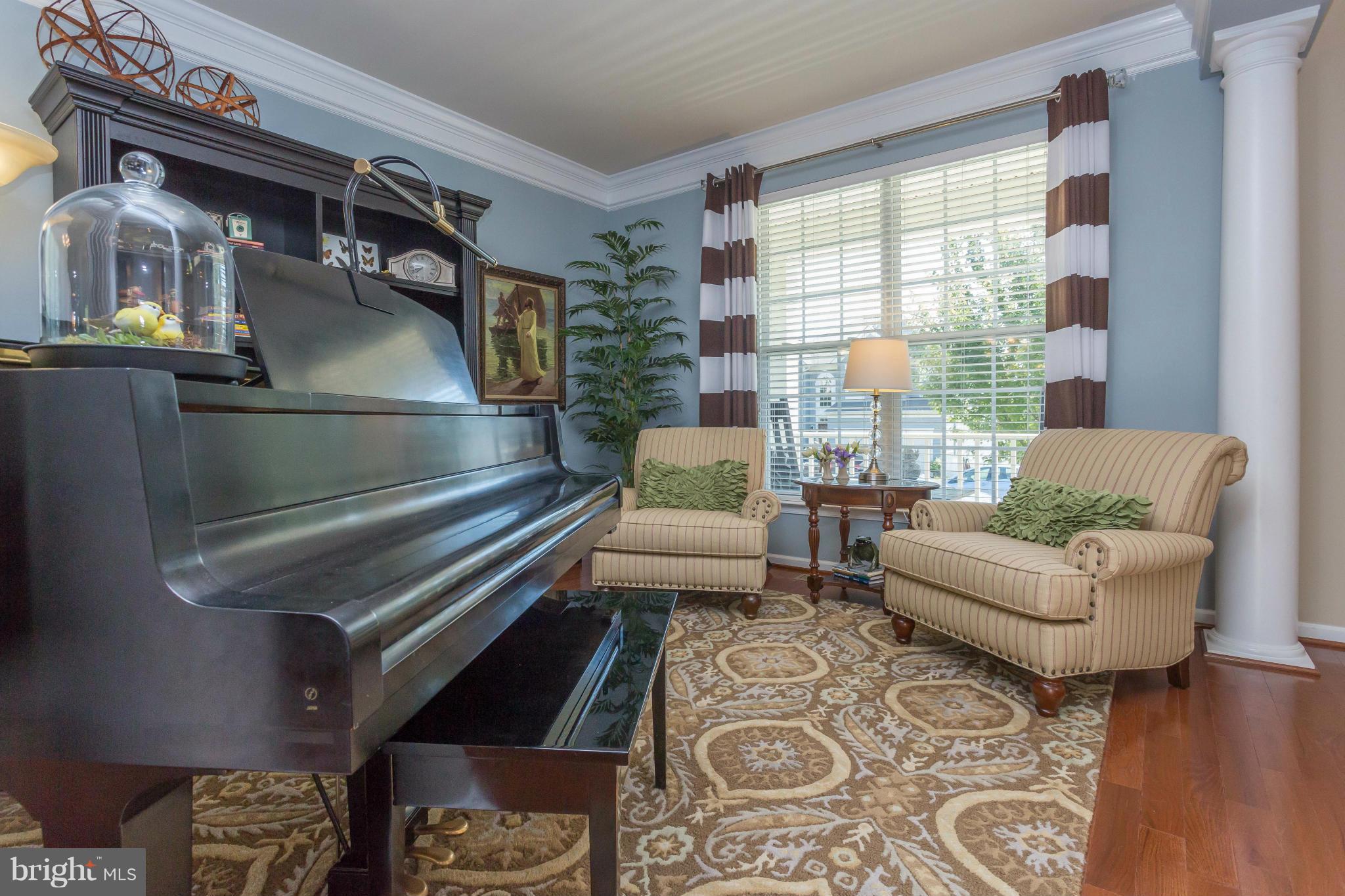 CARRIAGE HILL AT FALLS - Residential