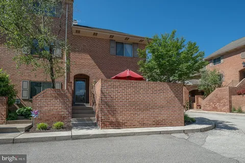 50 Woodside Road Unit 12, Ardmore, PA 19003 - MLS#: PAMC2140772