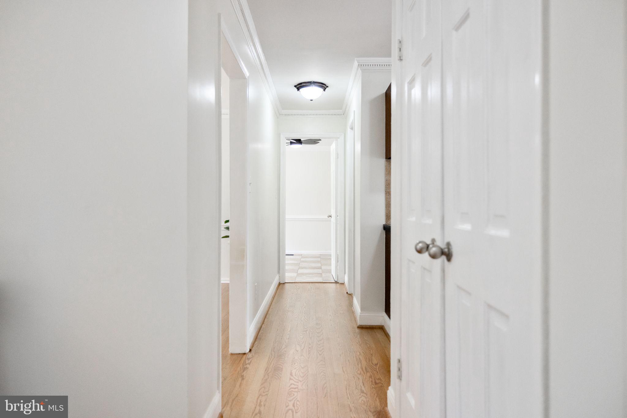 HAMPTON WOODS - Residential