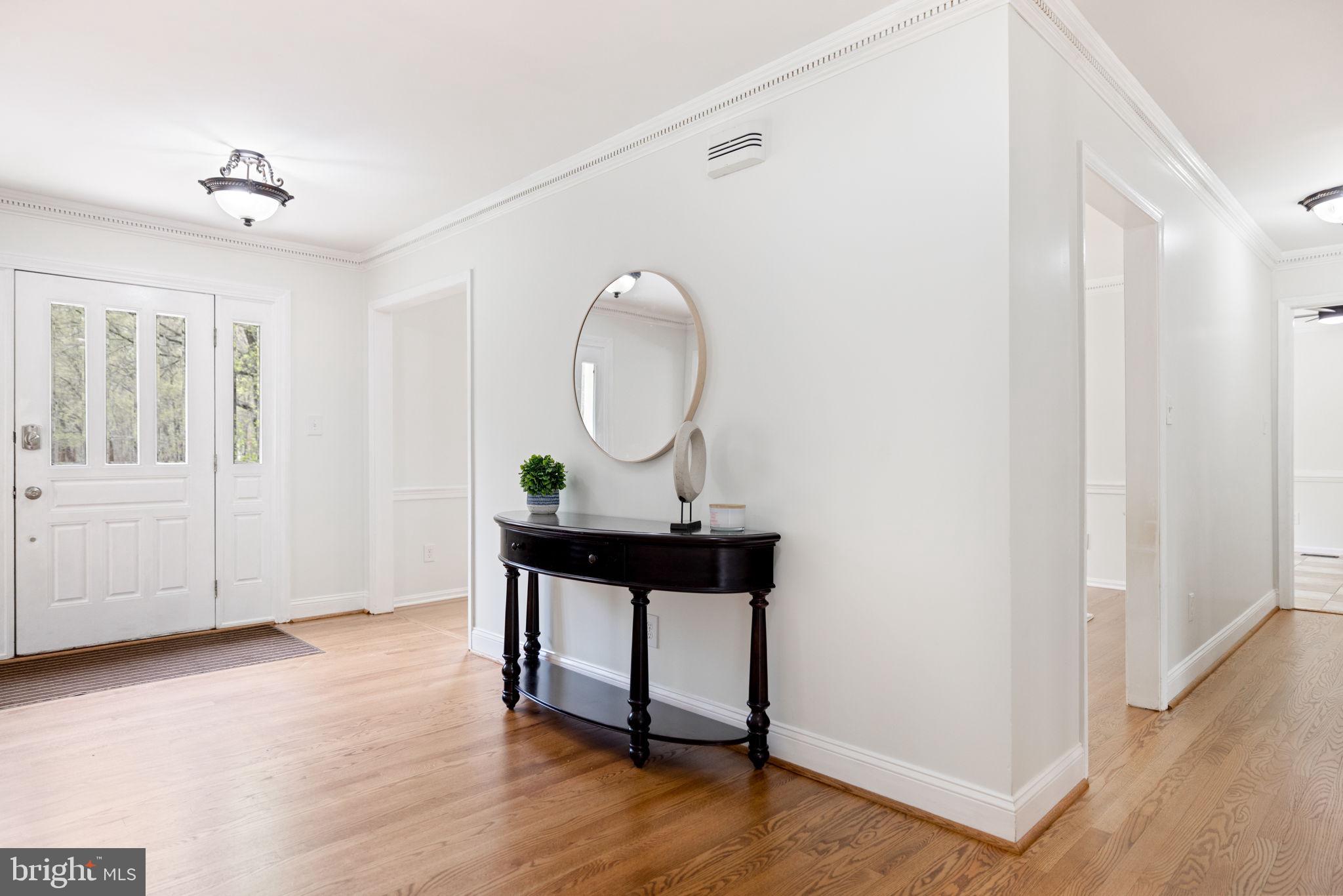 HAMPTON WOODS - Residential