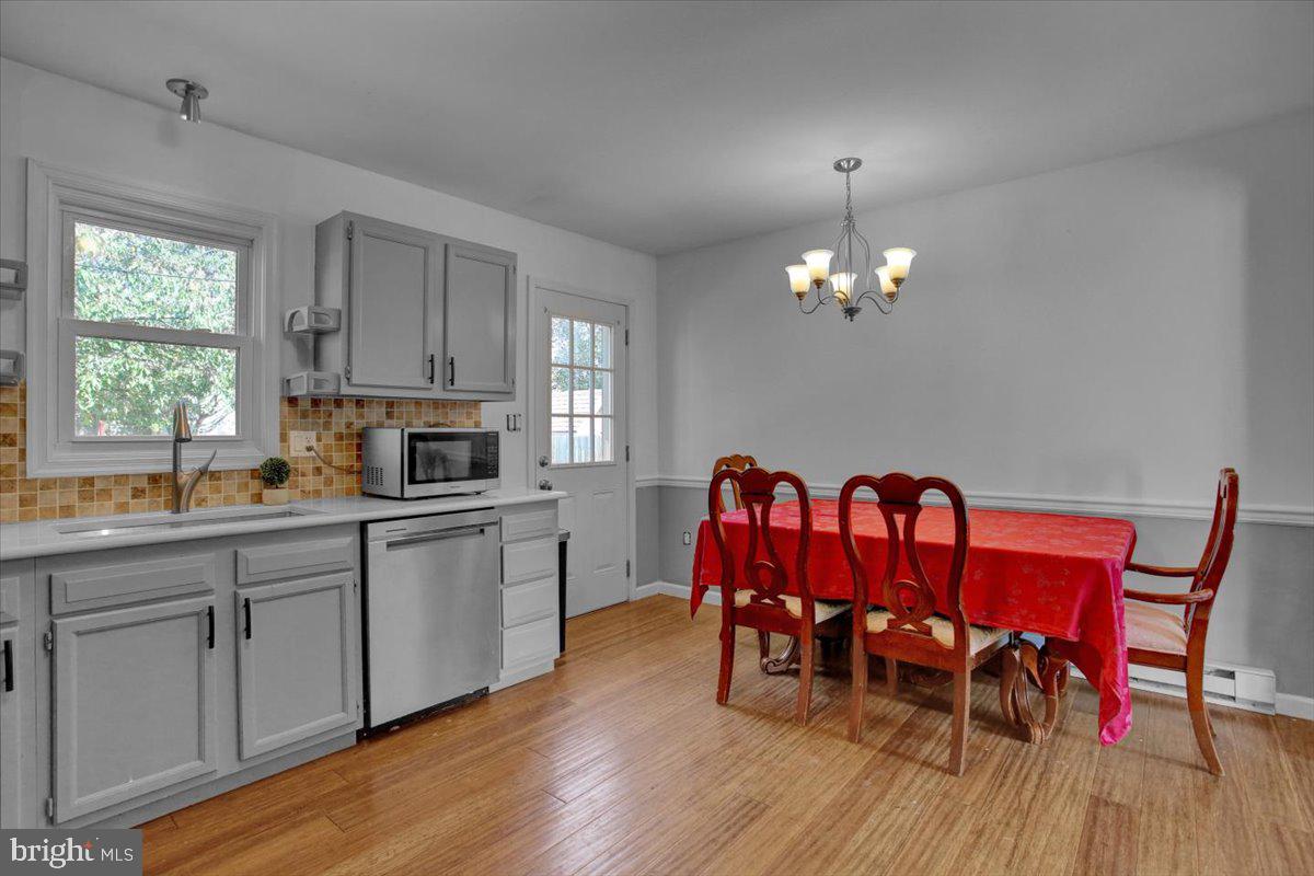 OLD PARK VILLAGE - Residential