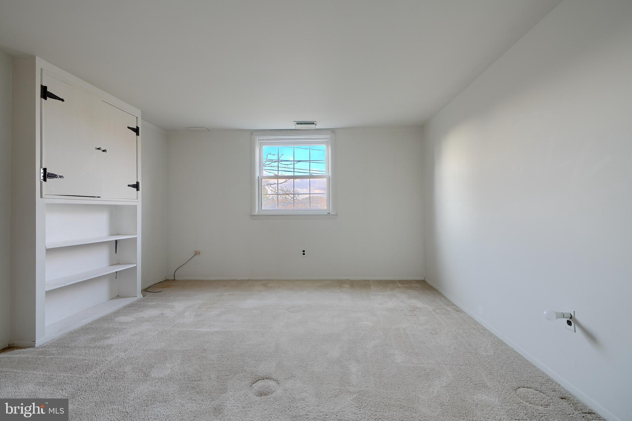 PERRING PARK - Residential