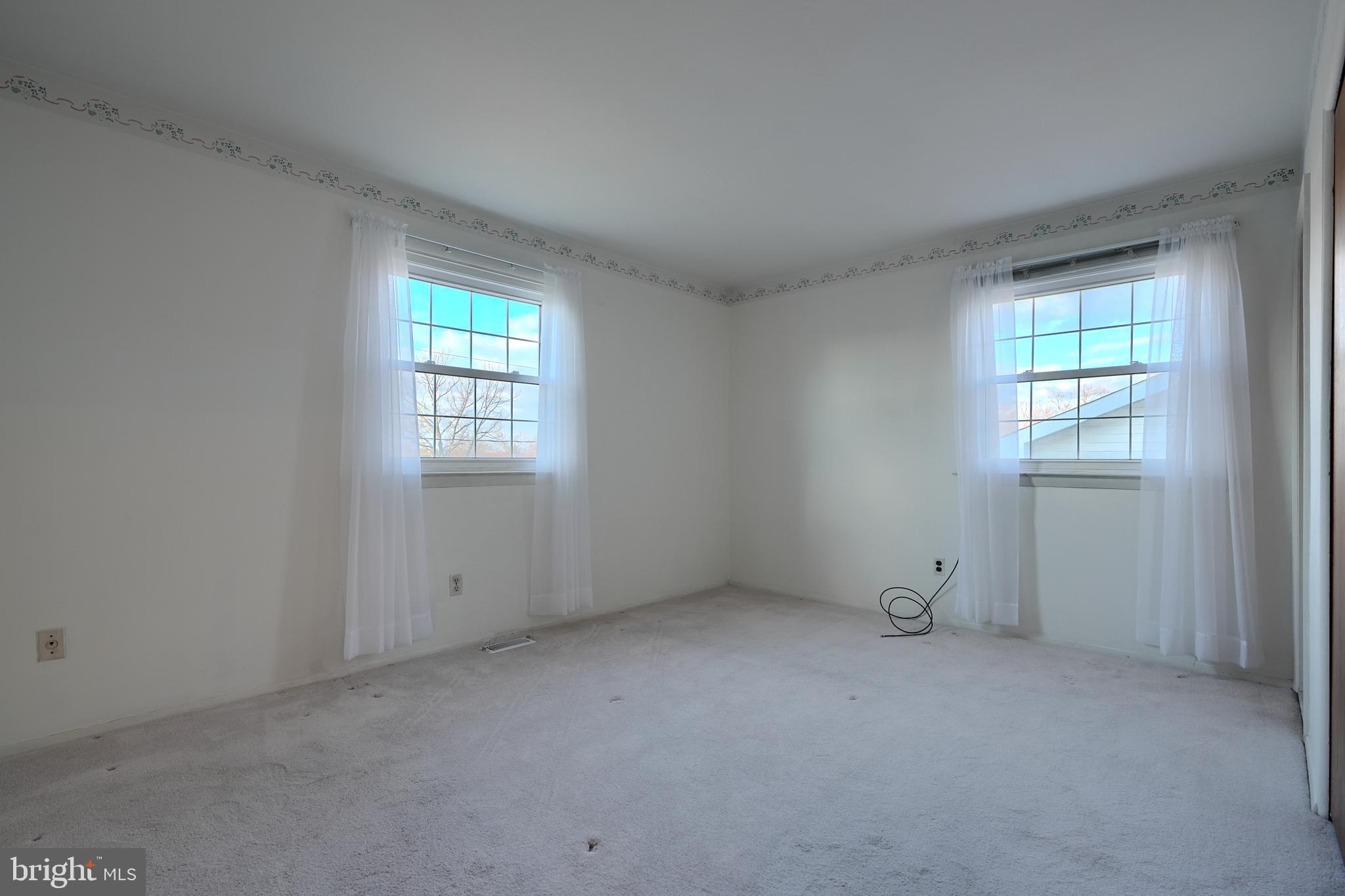 PERRING PARK - Residential