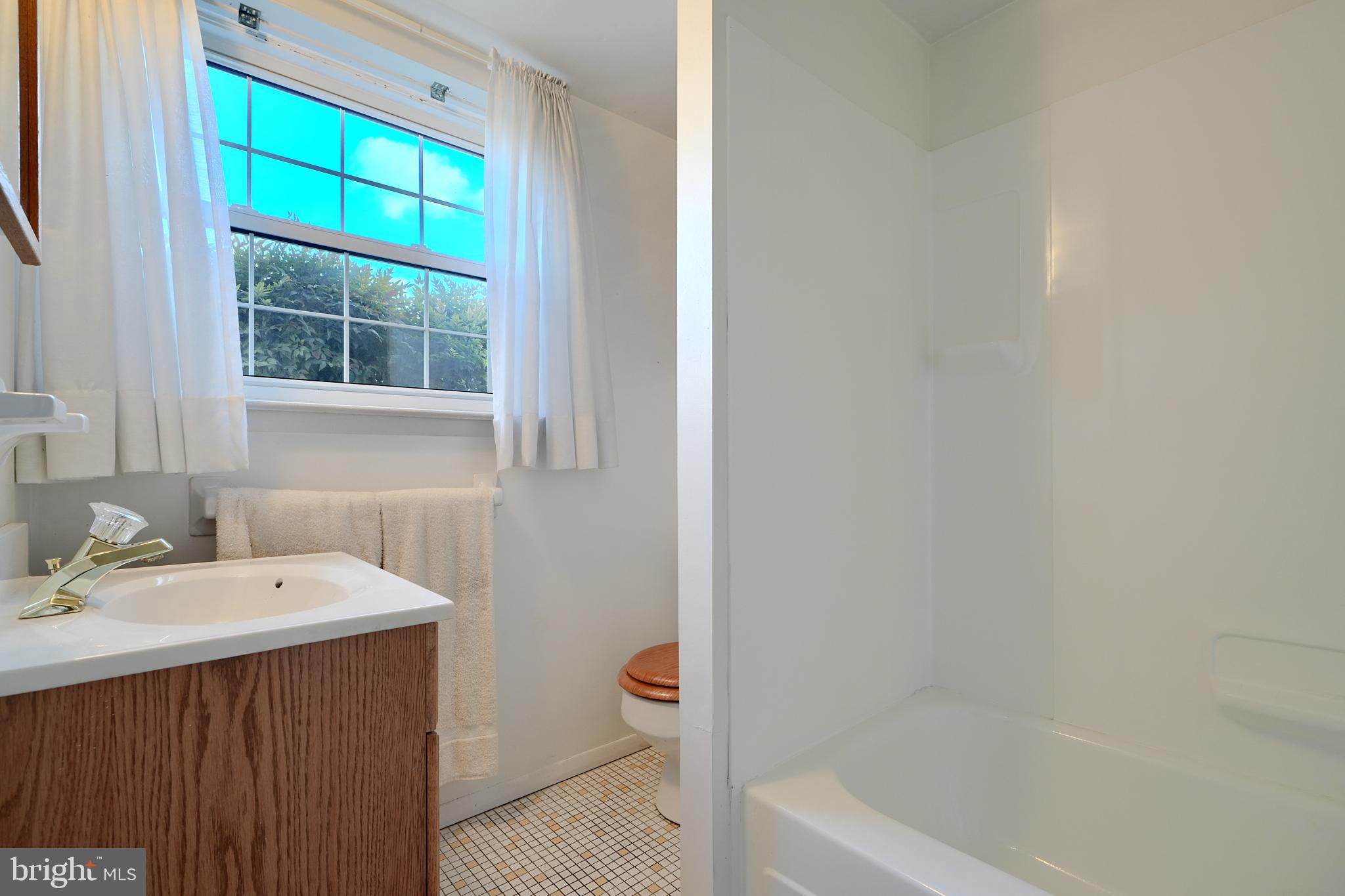 PERRING PARK - Residential