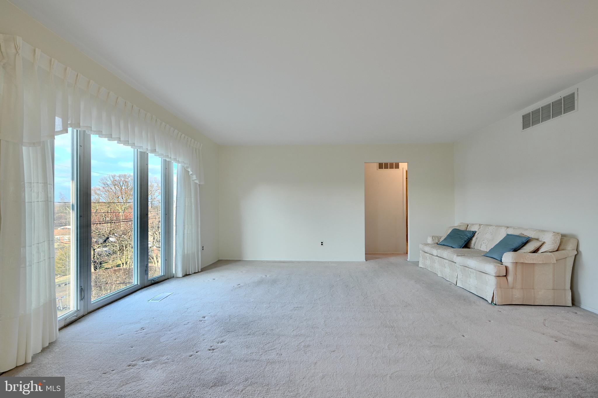 PERRING PARK - Residential