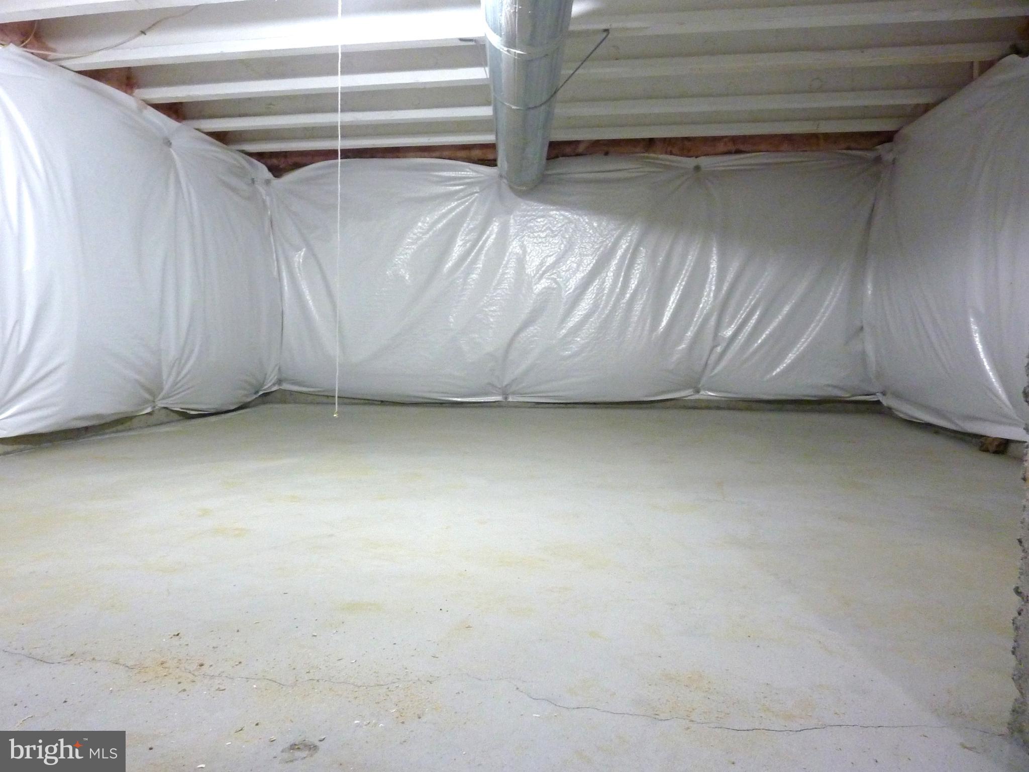 OLD COUNTRY FARMS - Residential