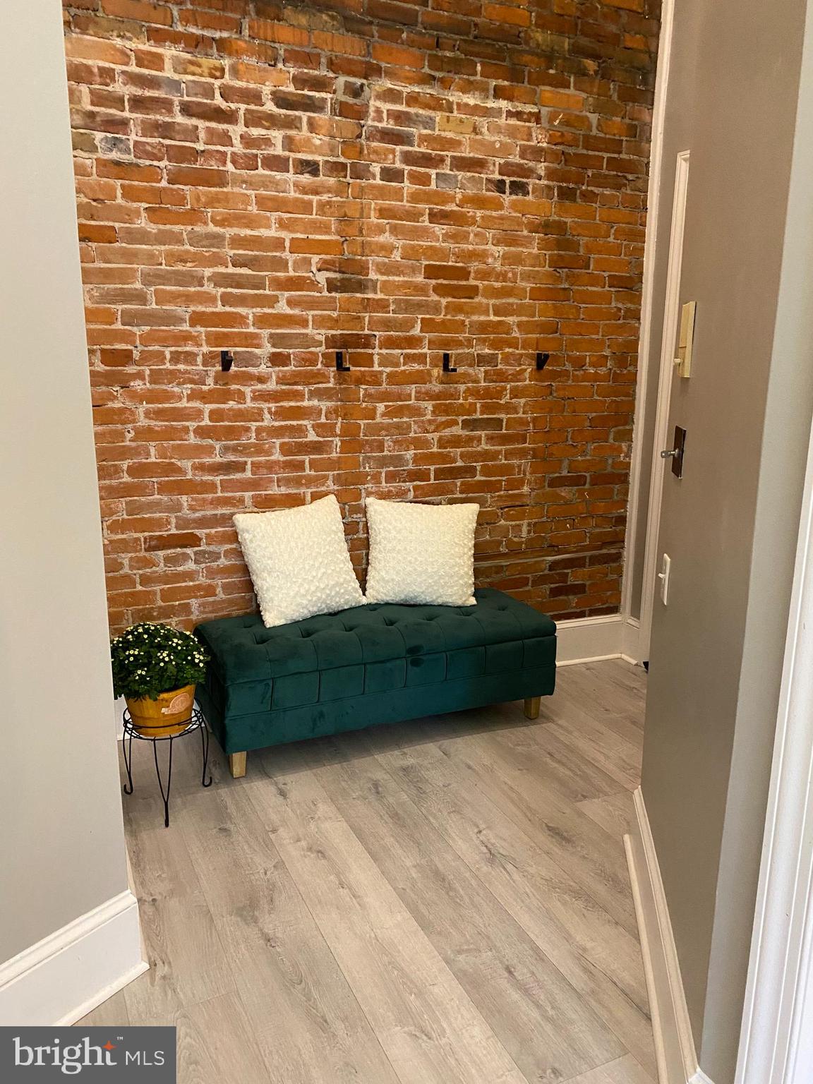 1504 N BROOM STREET 9