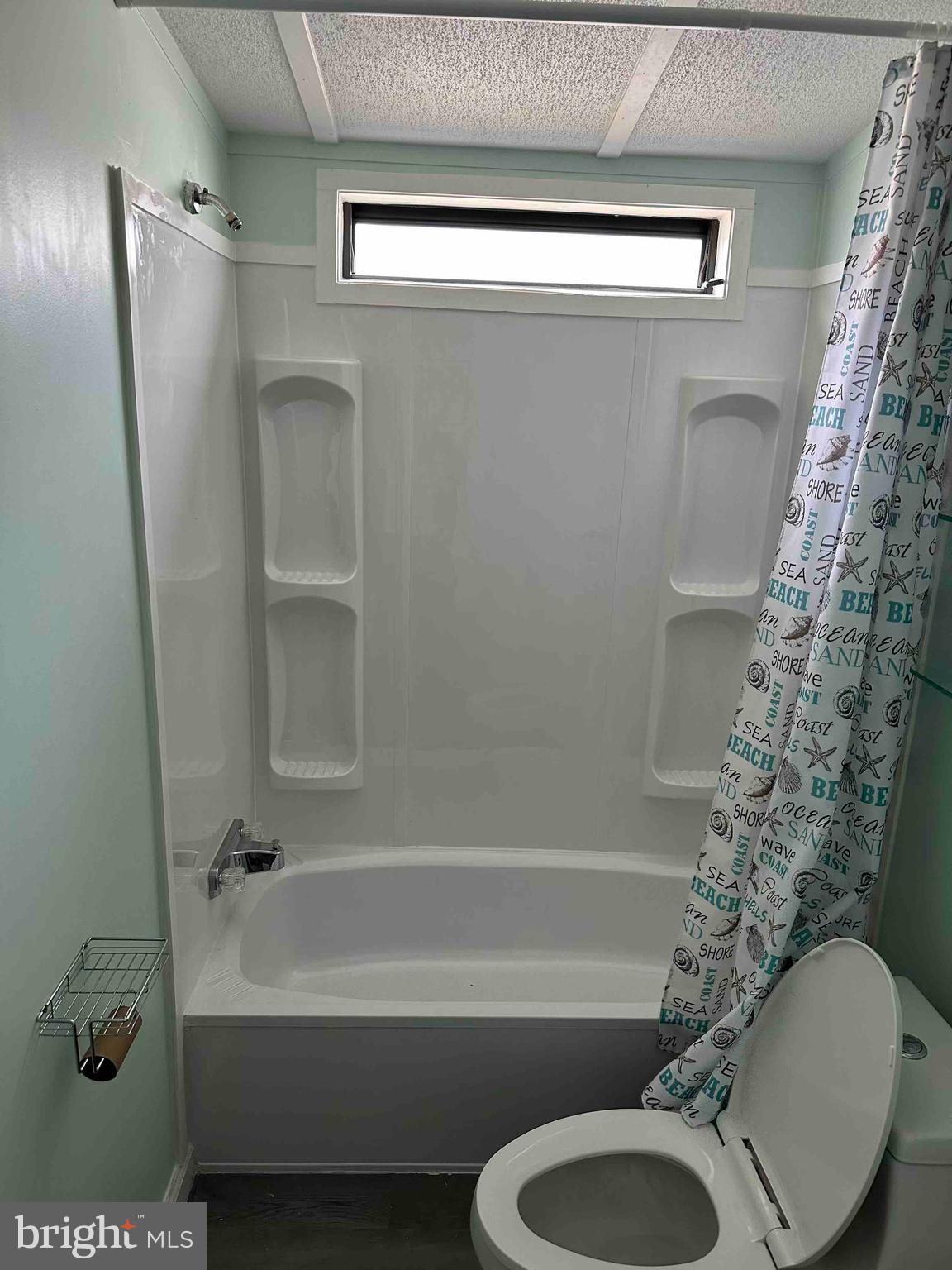 BRENTWOOD MANOR - Residential