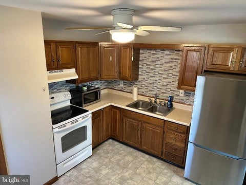 Homes For Sale - 20 University Drive<br/> PENNSVILLE, NJ 08070