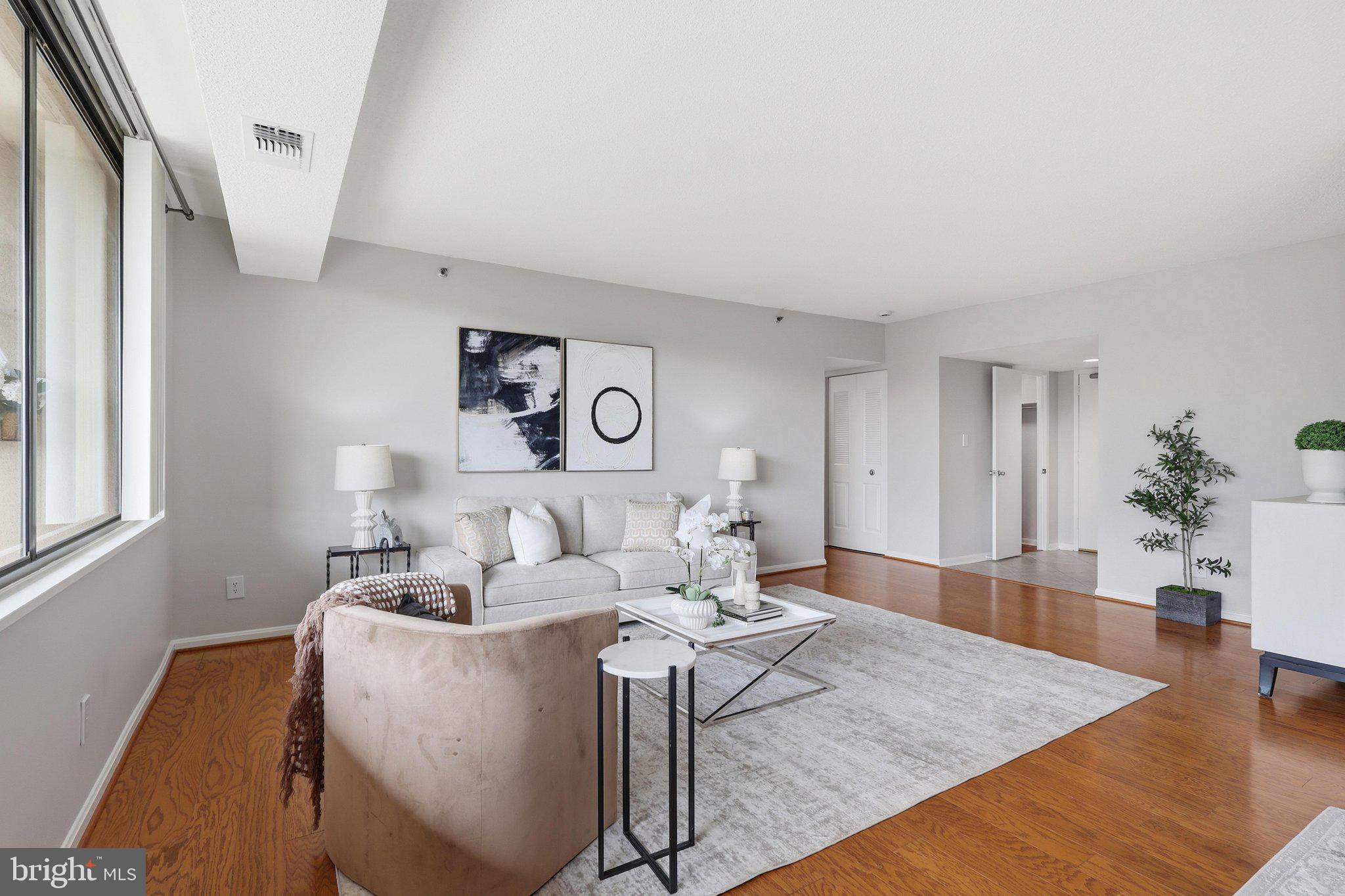 3713 S GEORGE MASON DRIVE 404