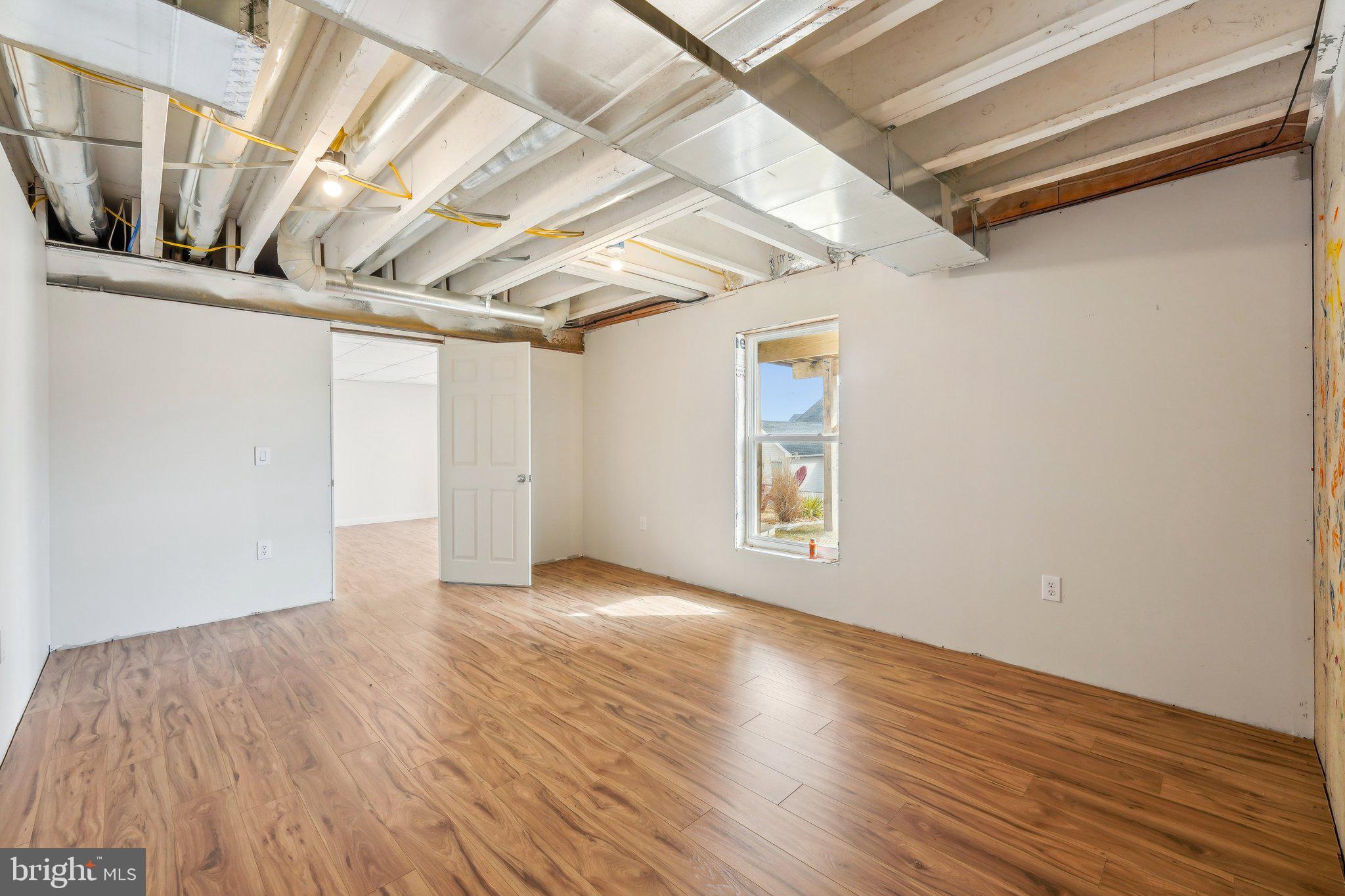 REGENCY AT SOUTH WHITEHALL - Residential