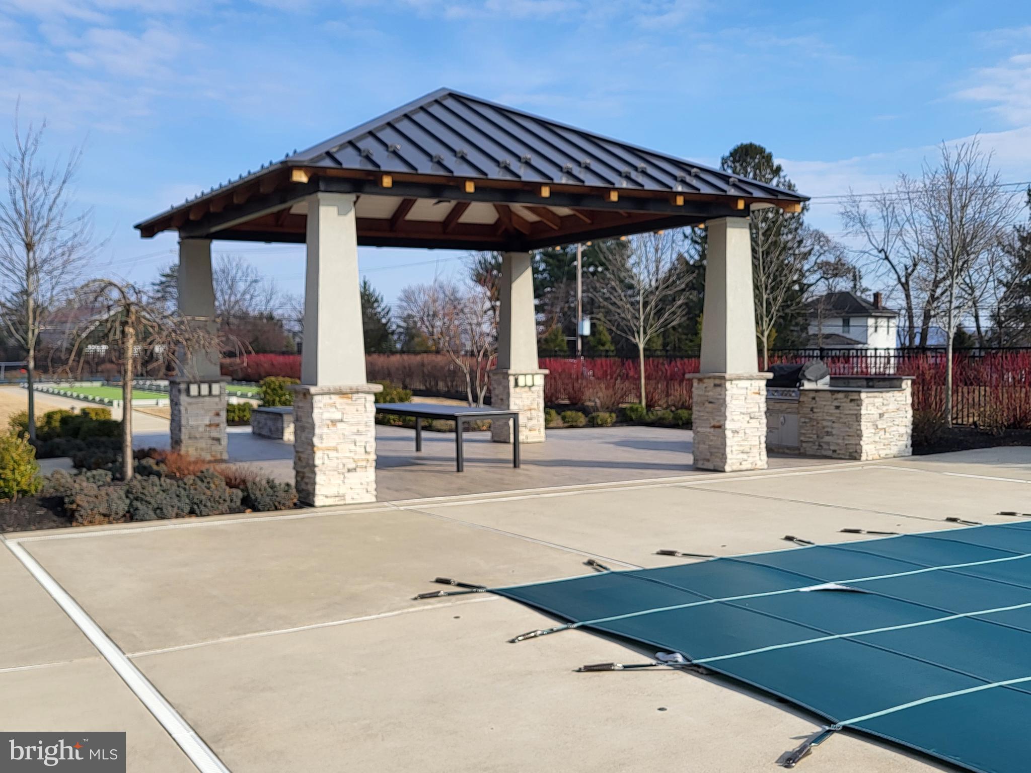 REGENCY AT SOUTH WHITEHALL - Residential