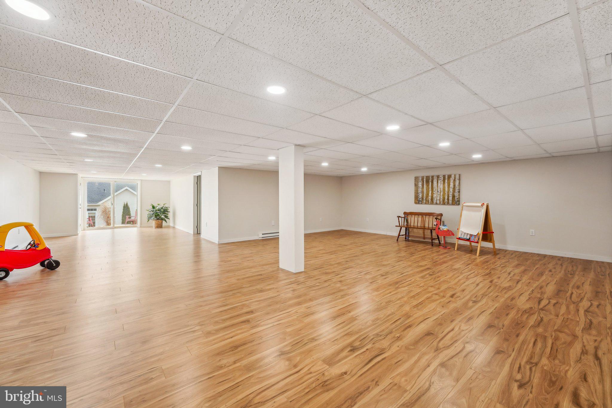 REGENCY AT SOUTH WHITEHALL - Residential