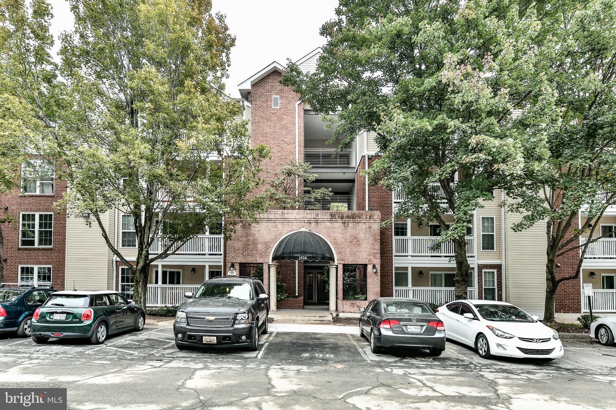 1524 LINCOLN WAY 433