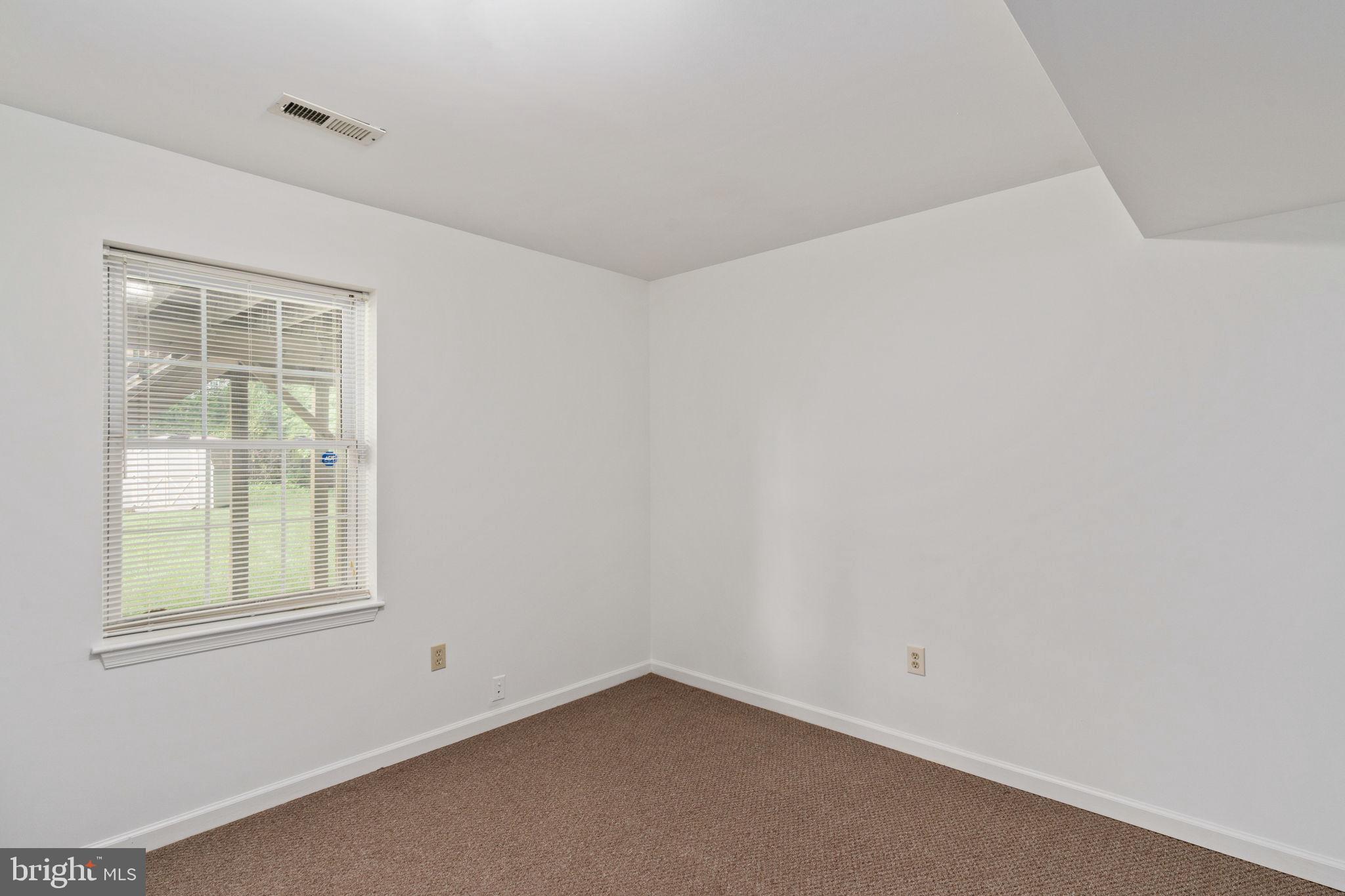 PLANTATION FOREST - Residential