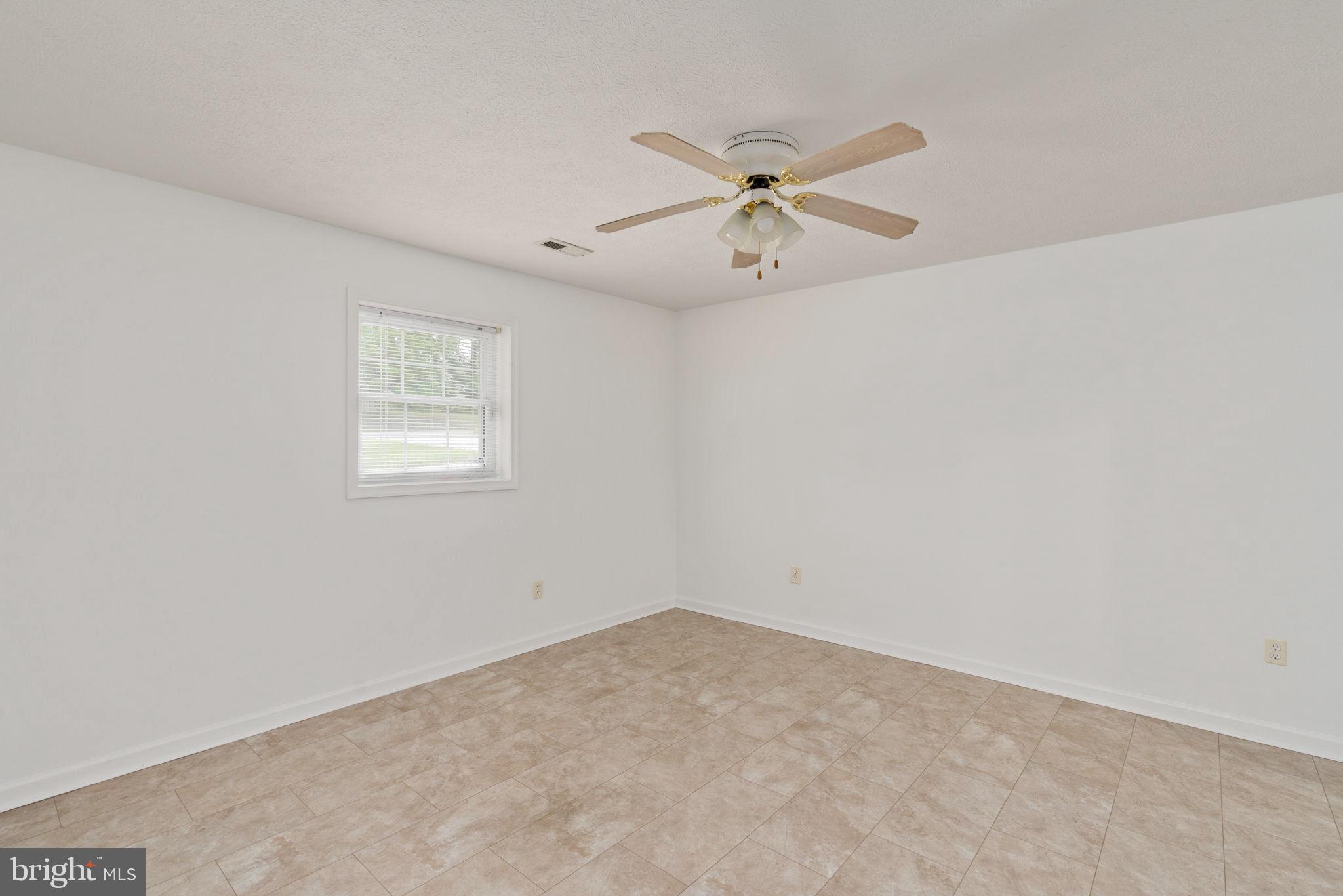 PLANTATION FOREST - Residential