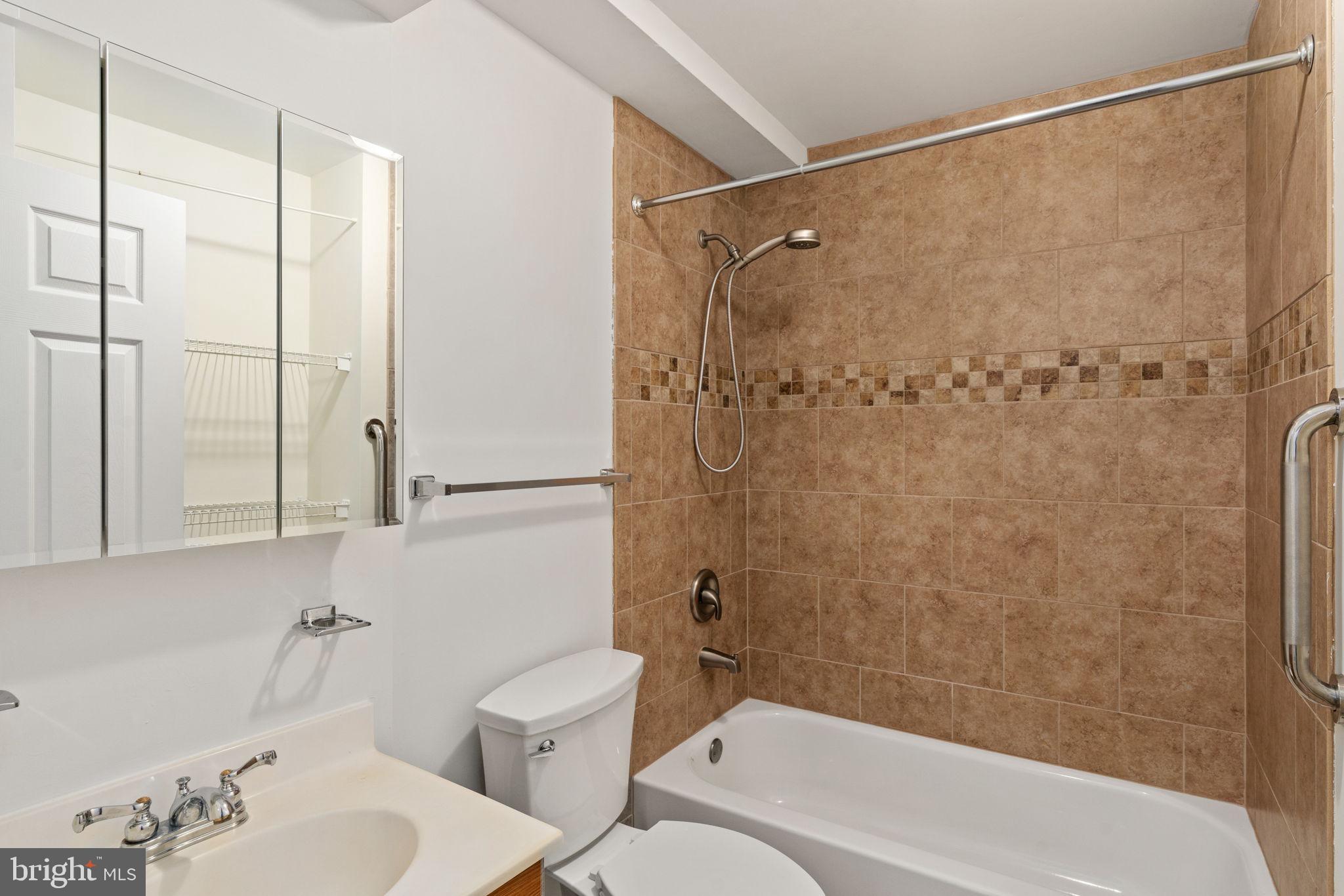 PLANTATION FOREST - Residential