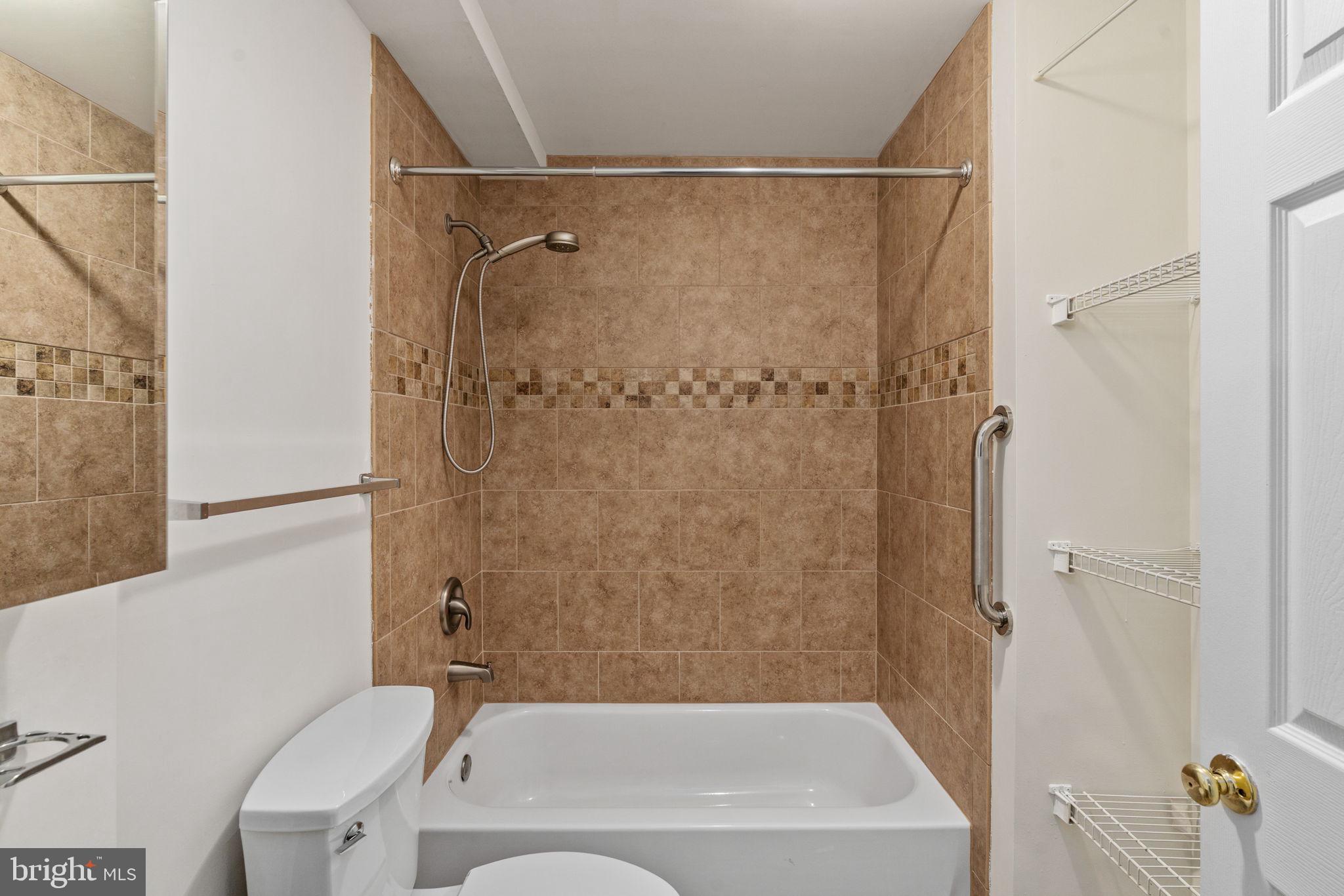 PLANTATION FOREST - Residential